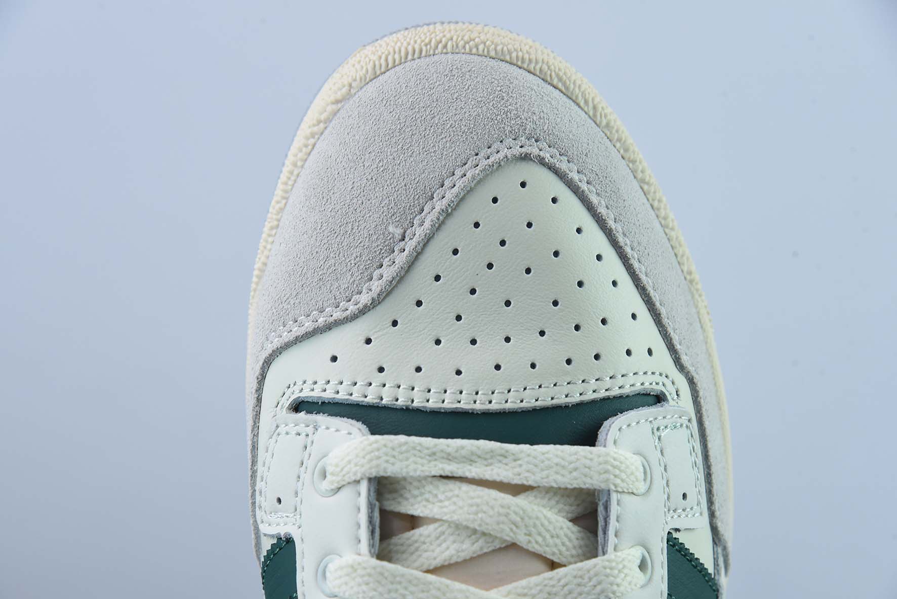 아디다스   아디다스 오리지널스 센테니얼 85 로우 로우 갱 백 트렌드 캐주얼 스포츠 신발 아이템: GX2214 사이즈: 36-45