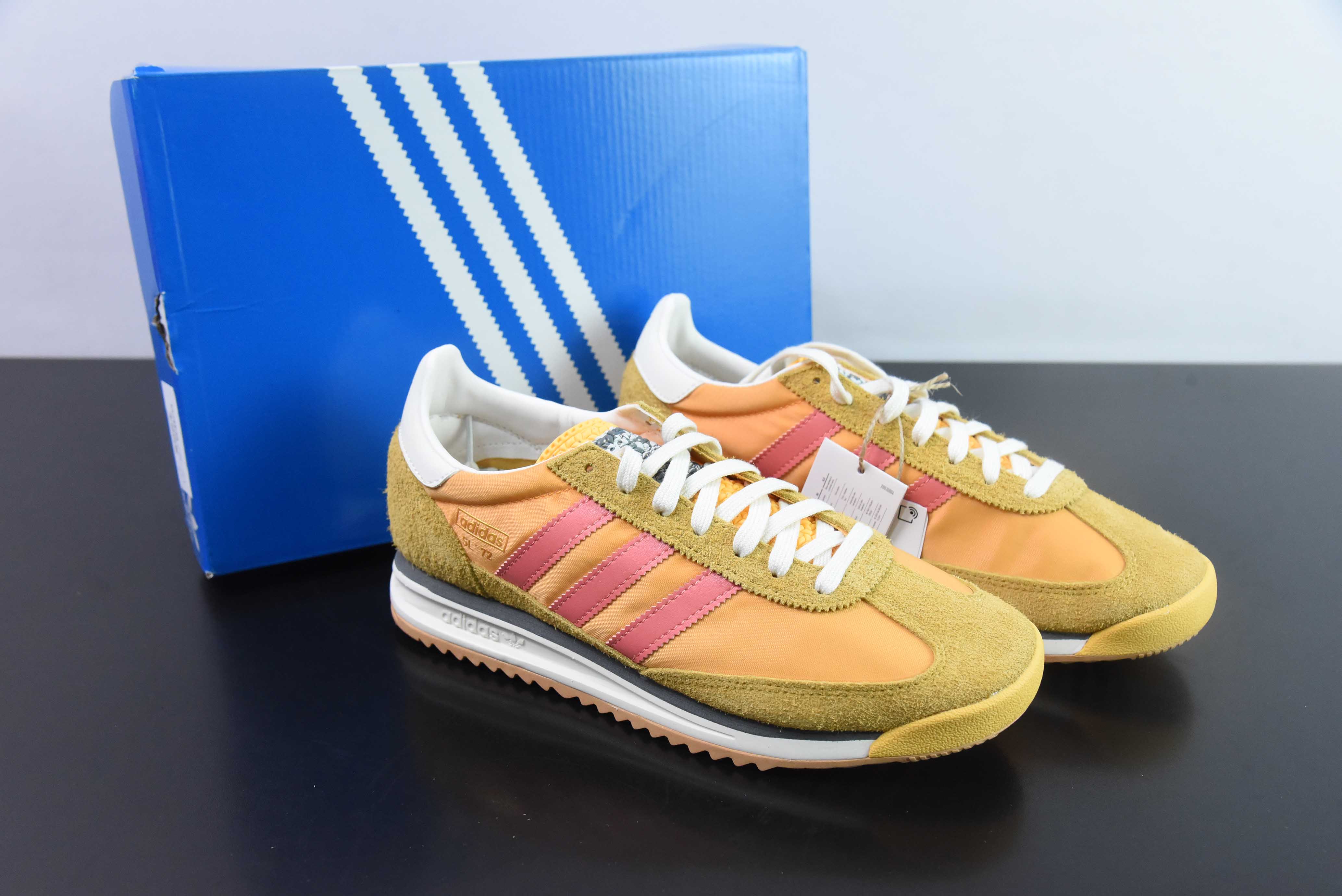 아디다스 오리지널스 SL 72 RS 아디 캐주얼 논슬립 내마모성 로우탑 보드숏 아이템 번호: IH0896 사이즈: 36-45