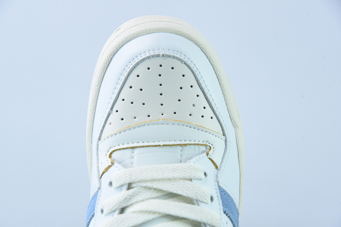 아디다스 포럼 84 HIGH 샴록 하이탑 클래식 벨크로 레트로 보드숏 제품 번호: GW5924 사이즈: 36-45