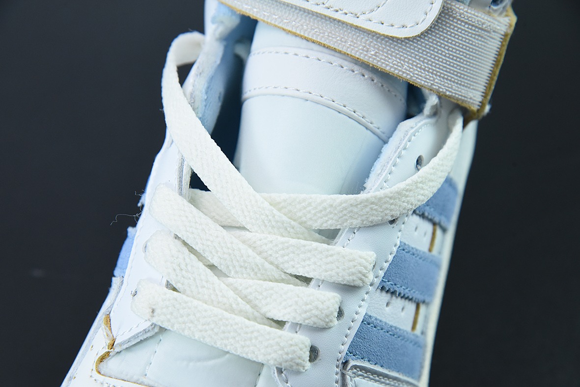 아디다스 포럼 84 HIGH 샴록 하이탑 클래식 벨크로 레트로 보드숏 제품 번호: GW5924 사이즈: 36-45