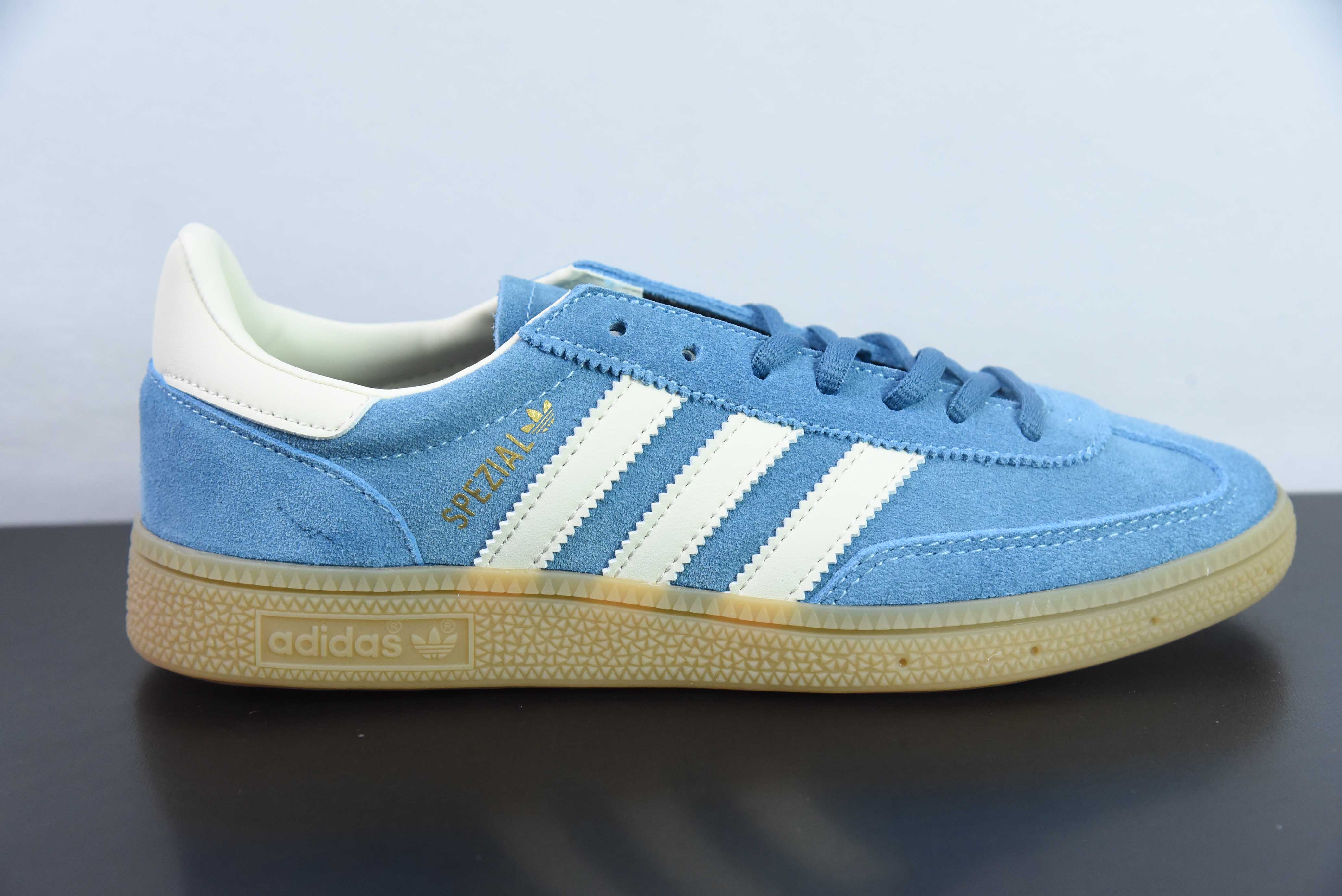 아디다스 핸드볼 스페시알 아디다스 클래식 빈티지 캐주얼 슈즈 아이템 번호: IG6194 사이즈: 35-45