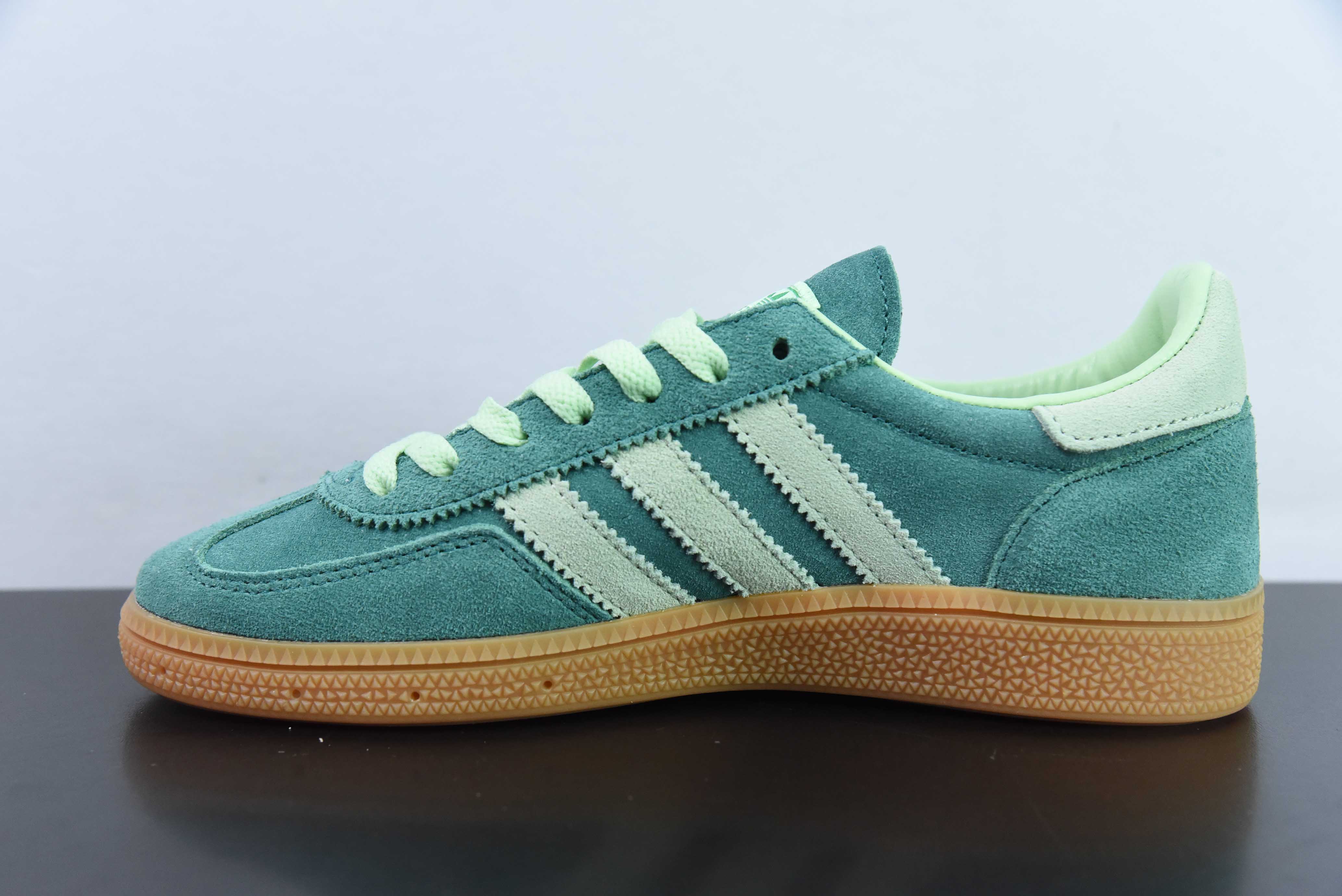 아디다스 오리지널스 핸드볼 SPZL 핸드볼 애슬레틱 시리즈 캐주얼 트레이너 텀블 대학 그린 라이트 그린 고무 밑창 제품 번호: IE5896 사이즈: 36-45