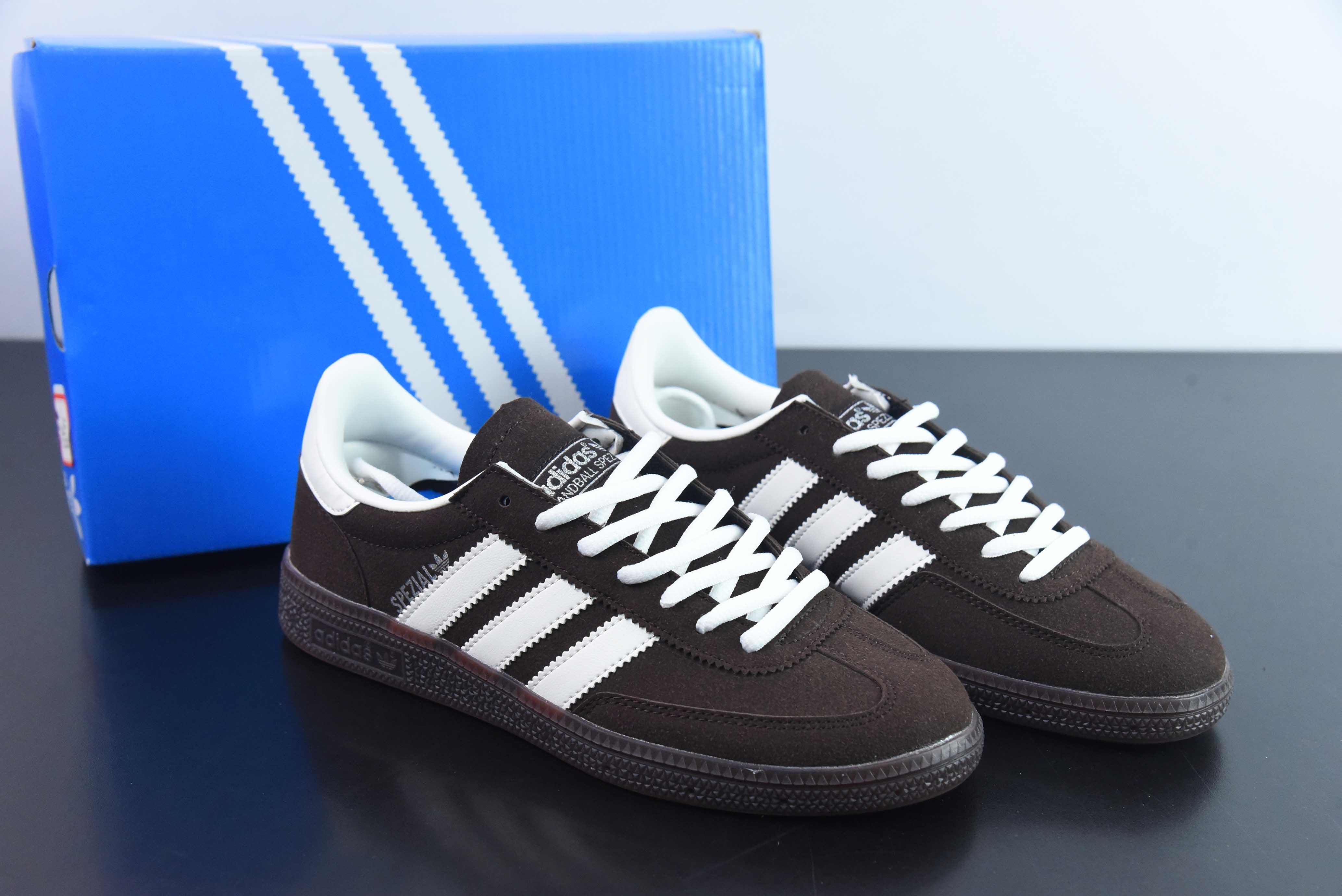 아디다스 오리지널스 핸드볼 SPZL 핸드볼 애슬레틱 시리즈 캐주얼 스포츠 보드화 IF8914 사이즈: 36-45