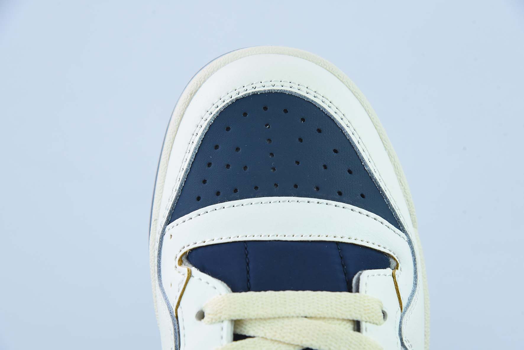 아디다스 아디다스 오리지널스 포럼 84 로우 로마 시리즈 벨크로 로우탑 레트로 레이스업 다용도 캐주얼 트레이너 아이템: GZ6427 사이즈: 36-45