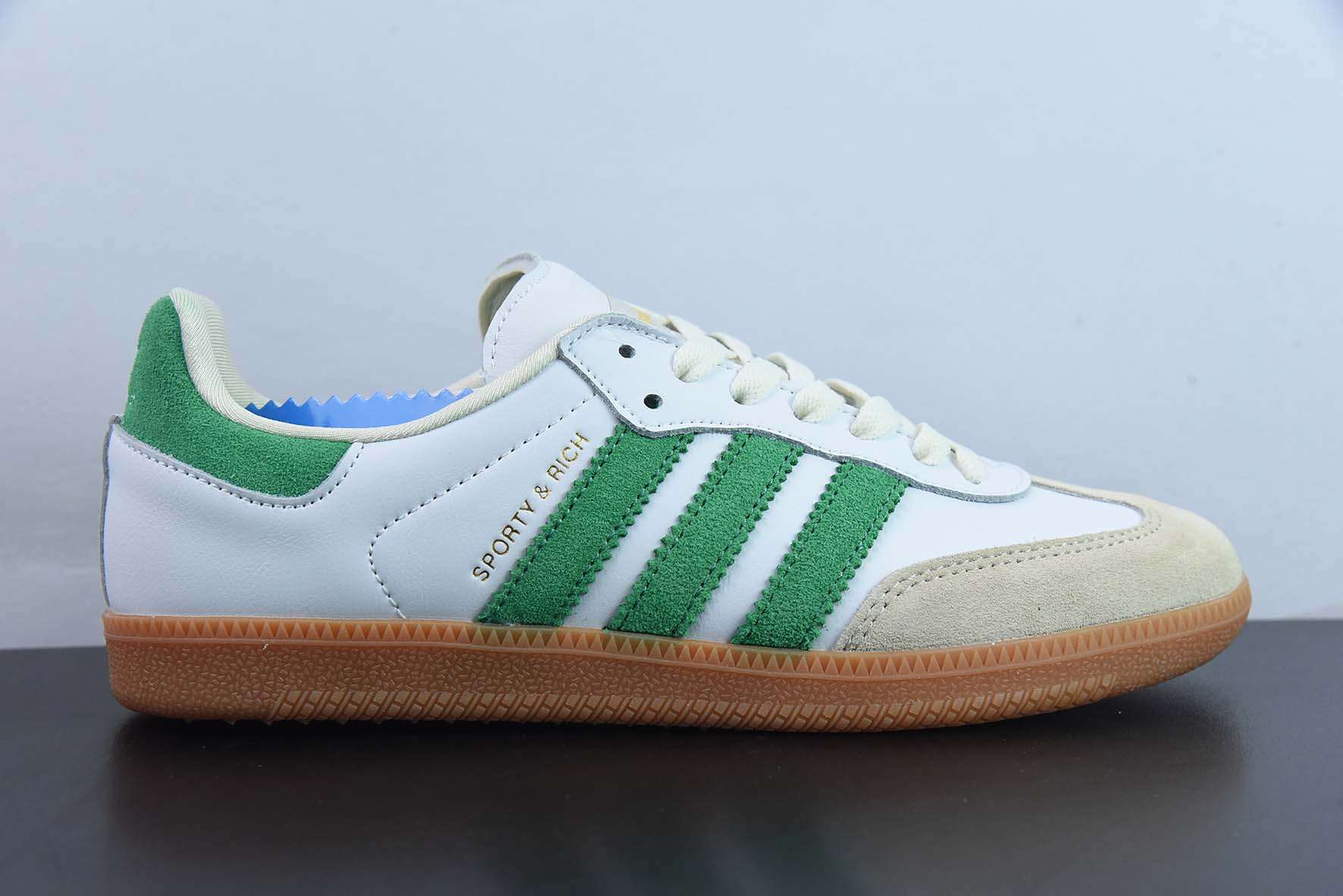 스포티 & 리치 x 아디다스 오리지널스 삼바 OG 삼바 시리즈 신사 독일 트레이닝 축구 가죽 보드 슈즈 화이트 화이트 그린 라이트 그레이 그레이 생고무 솔 HQ6075 사이즈: 36-45