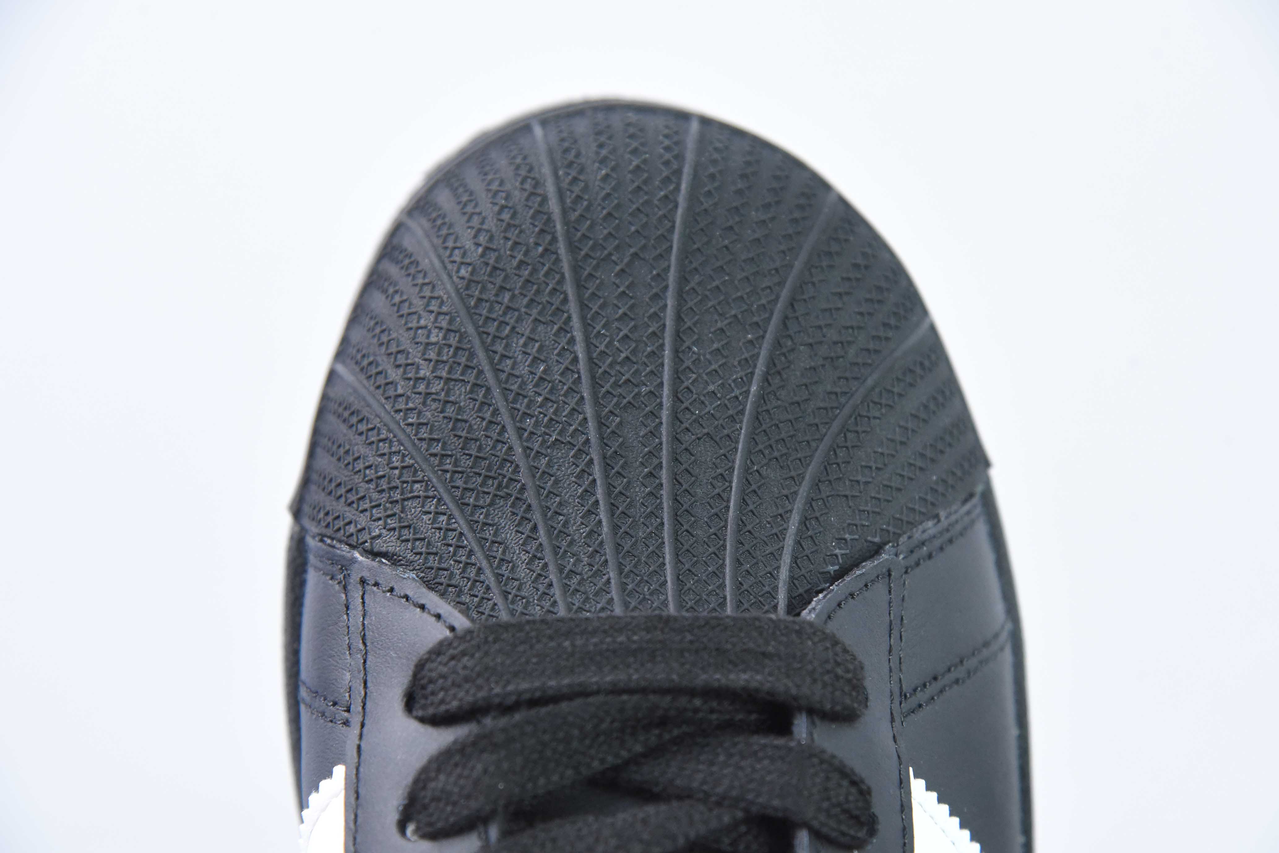 아디다스 클로버 아디다스 오리지널스 슈퍼스타 XLG 쉘헤드 두꺼운 밑창 로우탑 보드쇼츠 아이템 번호: IG9777 사이즈: 36-44