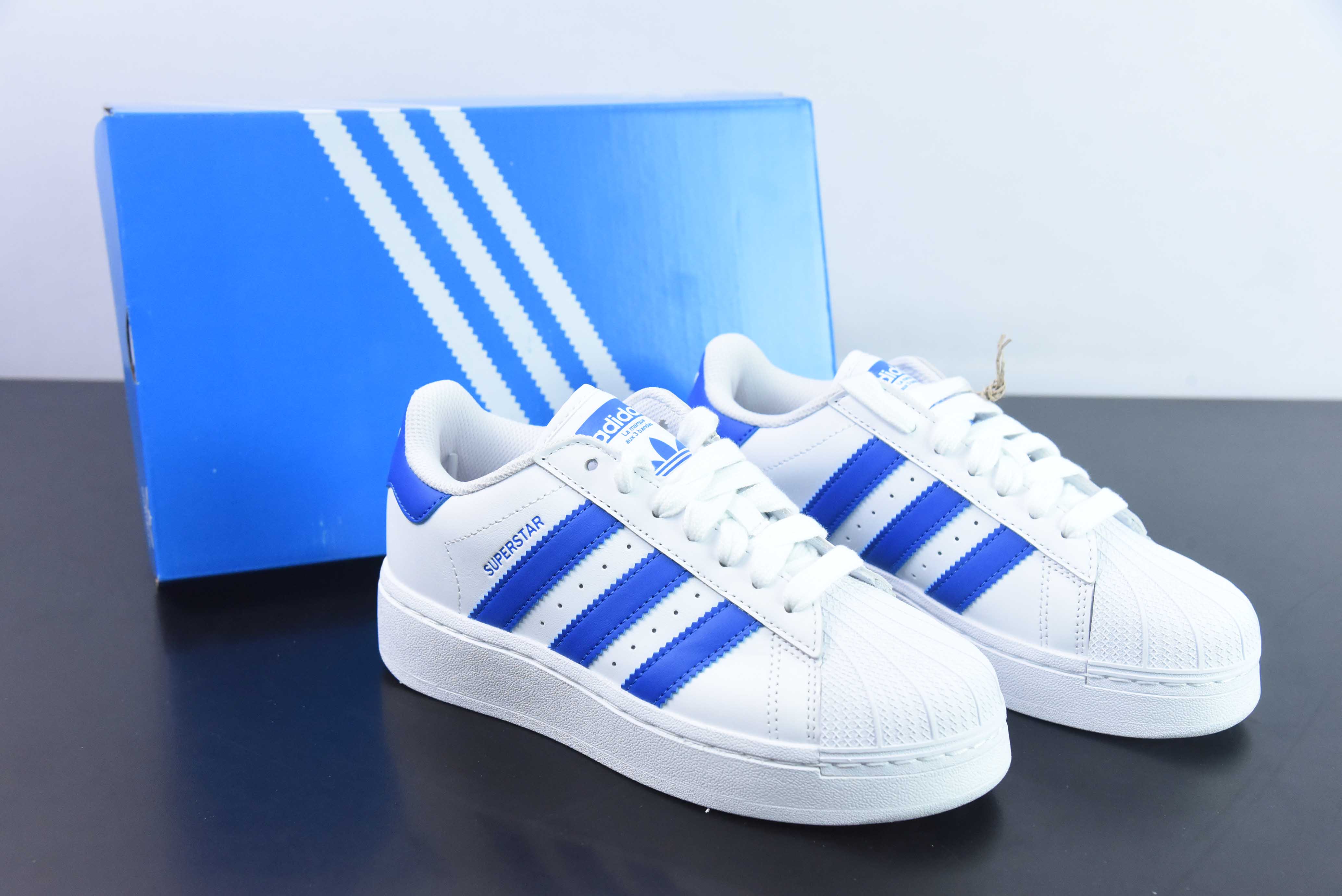 AD 오리지널스 슈퍼스타 클래식 레트로 쉘 헤드 두꺼운 바닥판 슈즈 아이템: IF8069 사이즈: 36-44