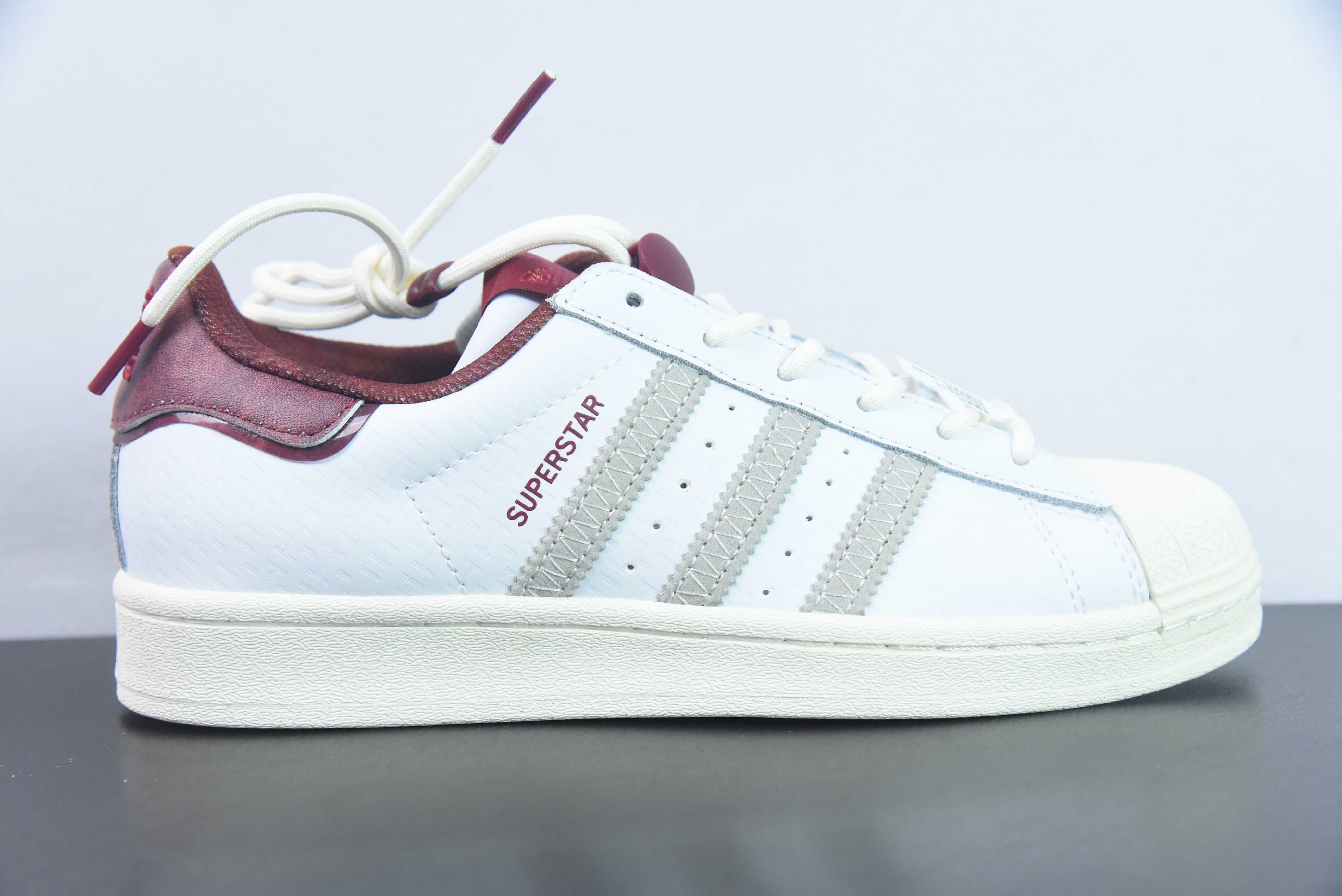 AD 아디 슈퍼스타 CNY 쉘 헤드 새해 한정 ‘’Xi 로우탑 캐주얼 보드숏 IF2577 사이즈:35.5-45