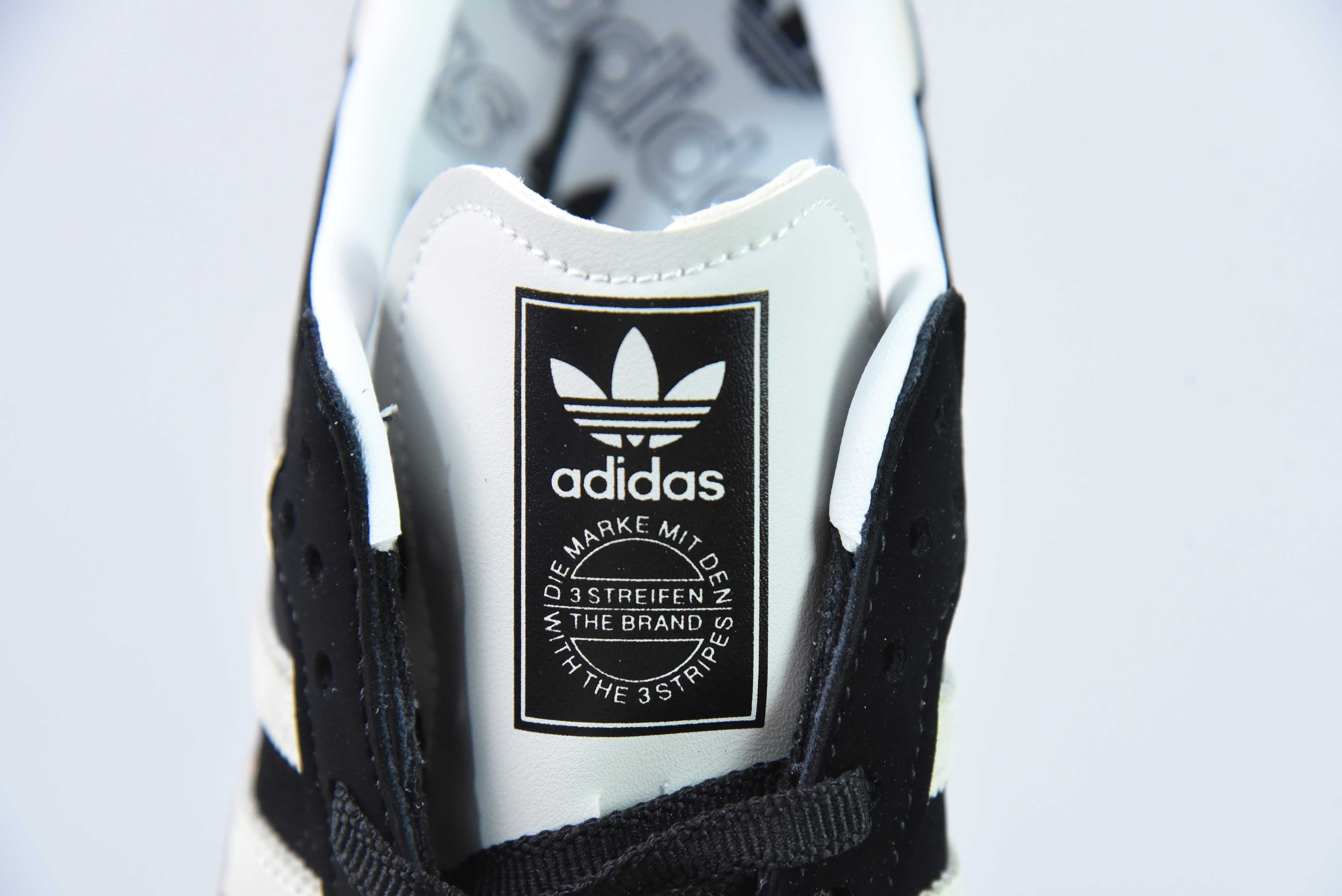 아디다스 드 트레이닝 슈즈 아디다스 오리지널스 삼바 OG 슈즈 클래식 스니커즈 화이트 아이템 번호: IE5836 사이즈: 36-45