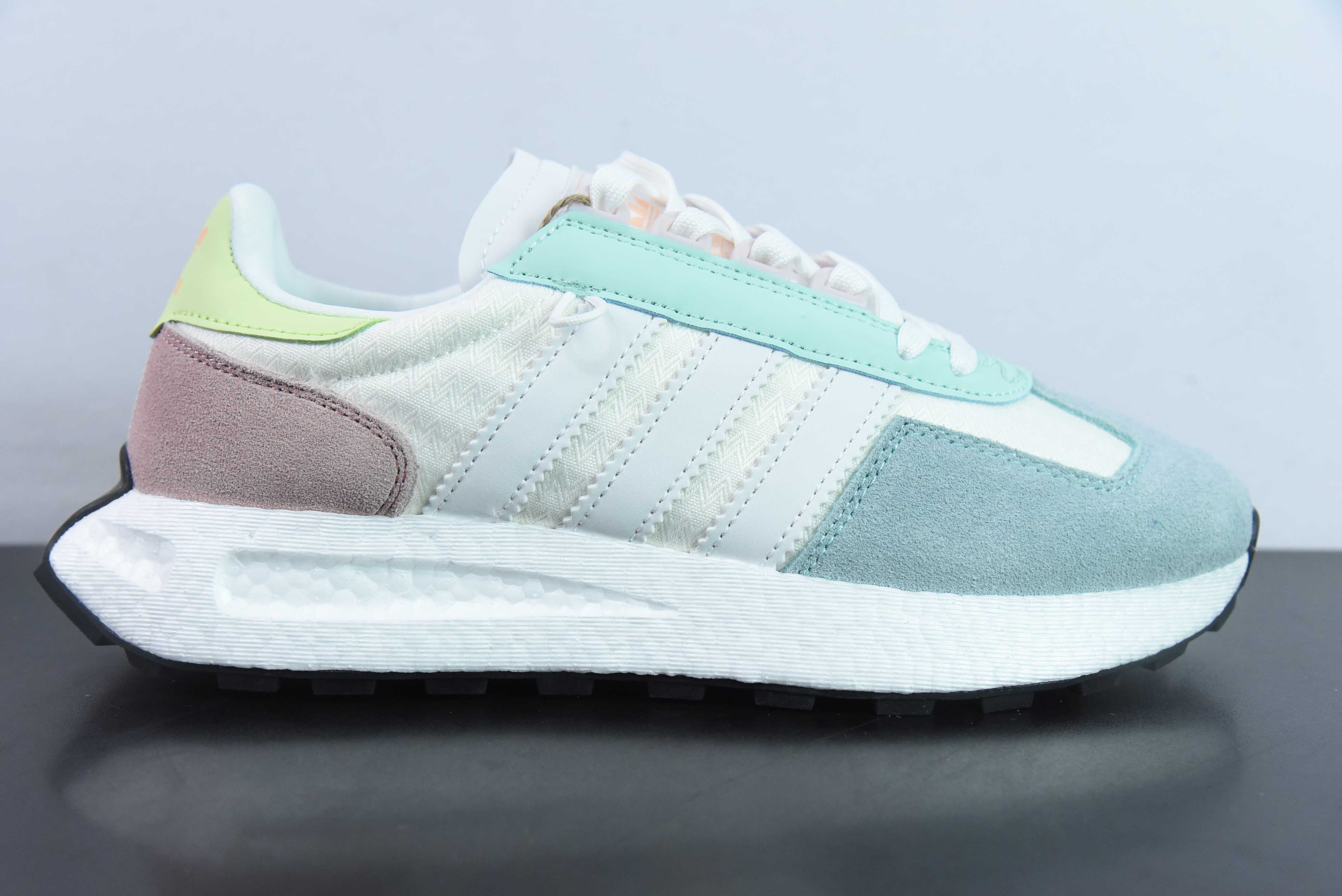 아디다스 오리지널스 레트로피 부스트 E5 시리즈 레트로 레이싱 프로토타입 제너레이션 시리즈 팝콘 쿠셔닝 캐주얼 스포츠 조깅화 아이템: ID6259 사이즈: 36-45