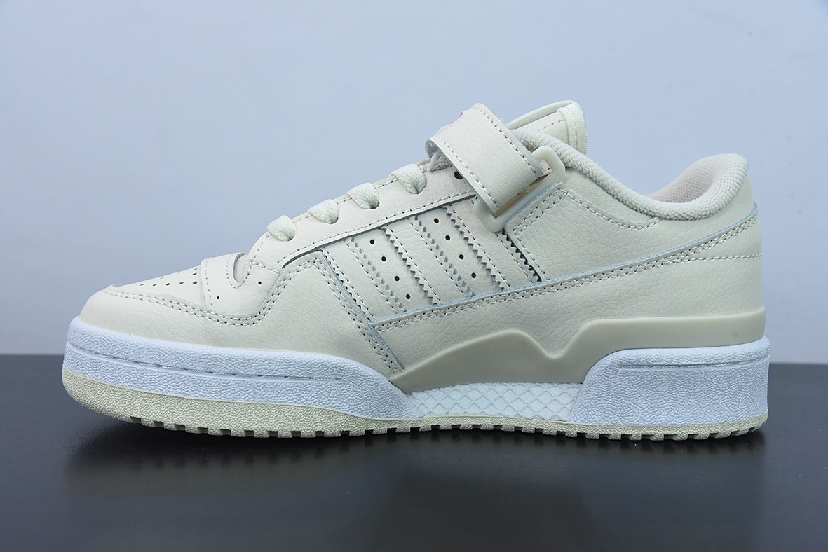 아디다스 오리지널스 포럼 84 로우 치즈 파우더 양미 전체 네트워크 독점 오리지널 박스 리얼 헤드 레이어 버전 아이템 번호 GV9190 사이즈: 36-45