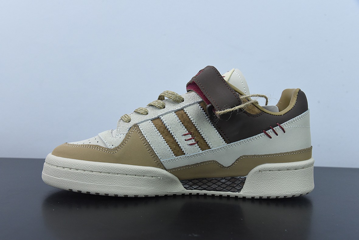 아디다스 아디다스 샴록 보드숏 프라다 코브랜드 베이지 브라운 아이템 번호: GV6710 사이즈: 36-45