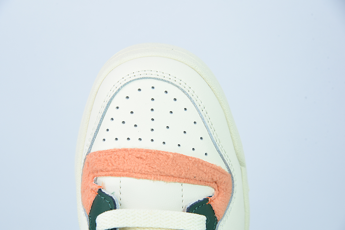 AD 포럼 84 로우 OG 로우 탑 헌드레드 트렌드 캐주얼 스니커즈 아이템 번호: GY4125 사이즈: 36-45