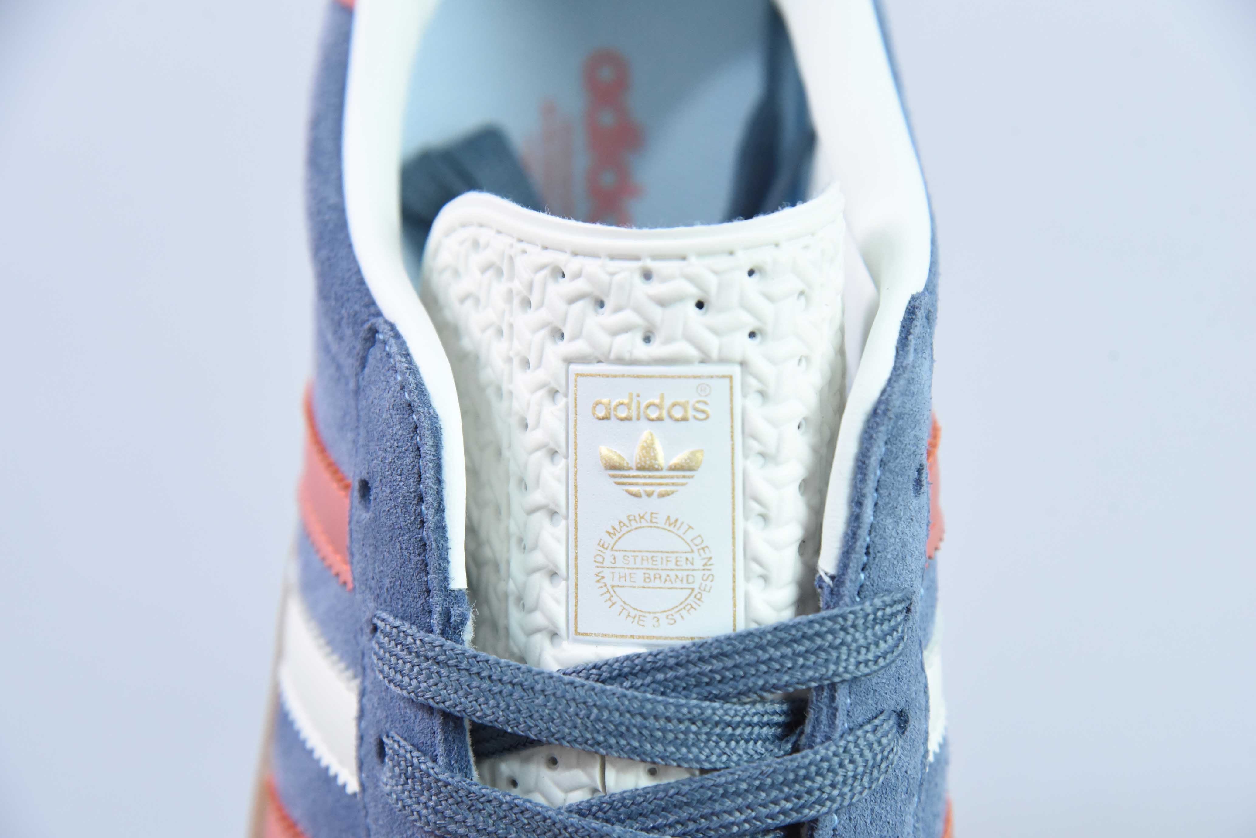 아디다스 오리지널스 가젤 인도어 샴록 캐주얼 미끄럼 방지 내마모성 로우탑 보드 슈즈 아이템 번호: IG1640 사이즈: 36-45