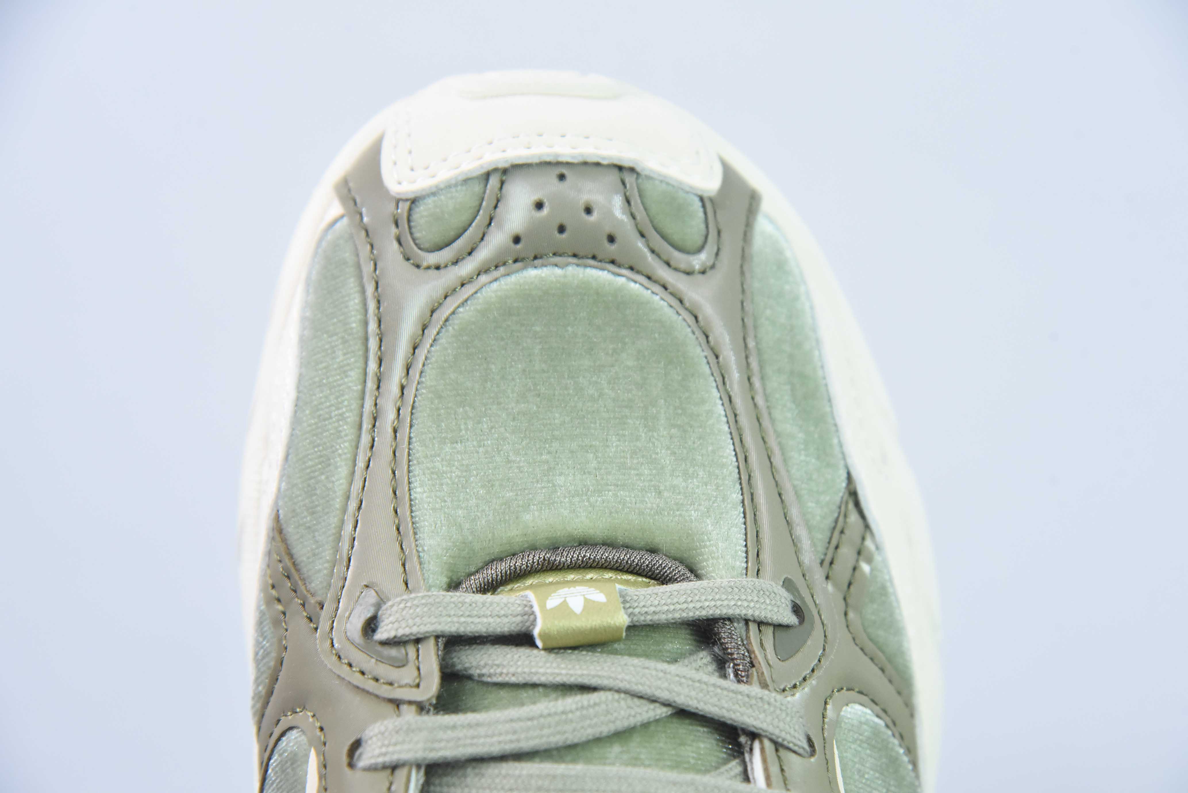 아디다스 아디다스 오리지널스 아스티르 스페이스 실버 그레이 아스티르 시리즈 팝스 스타일 레트로 통기성 쿠셔닝 캐주얼 스포츠 조거 아이템 번호: GX8548 사이즈: 36-45