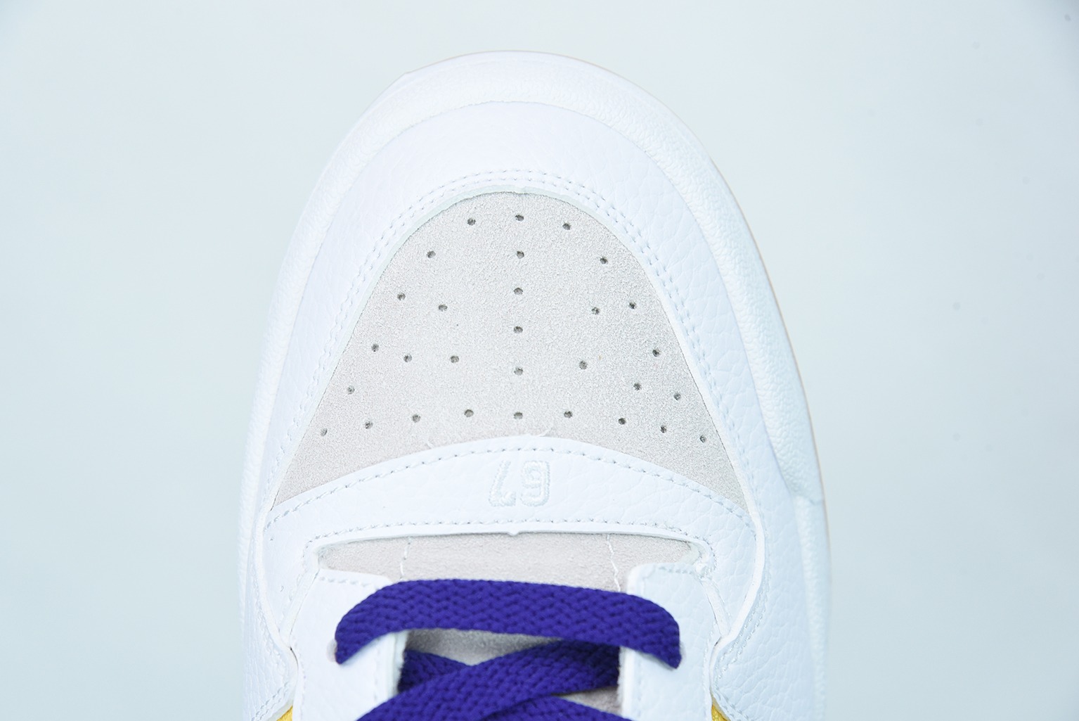 팰리스 x 아디다스 오리지널스 포럼 로우 공동 브랜드 편안한 스포츠 러닝화 화이트 퍼플 아이템 번호: GZ8371 사이즈: 35-46