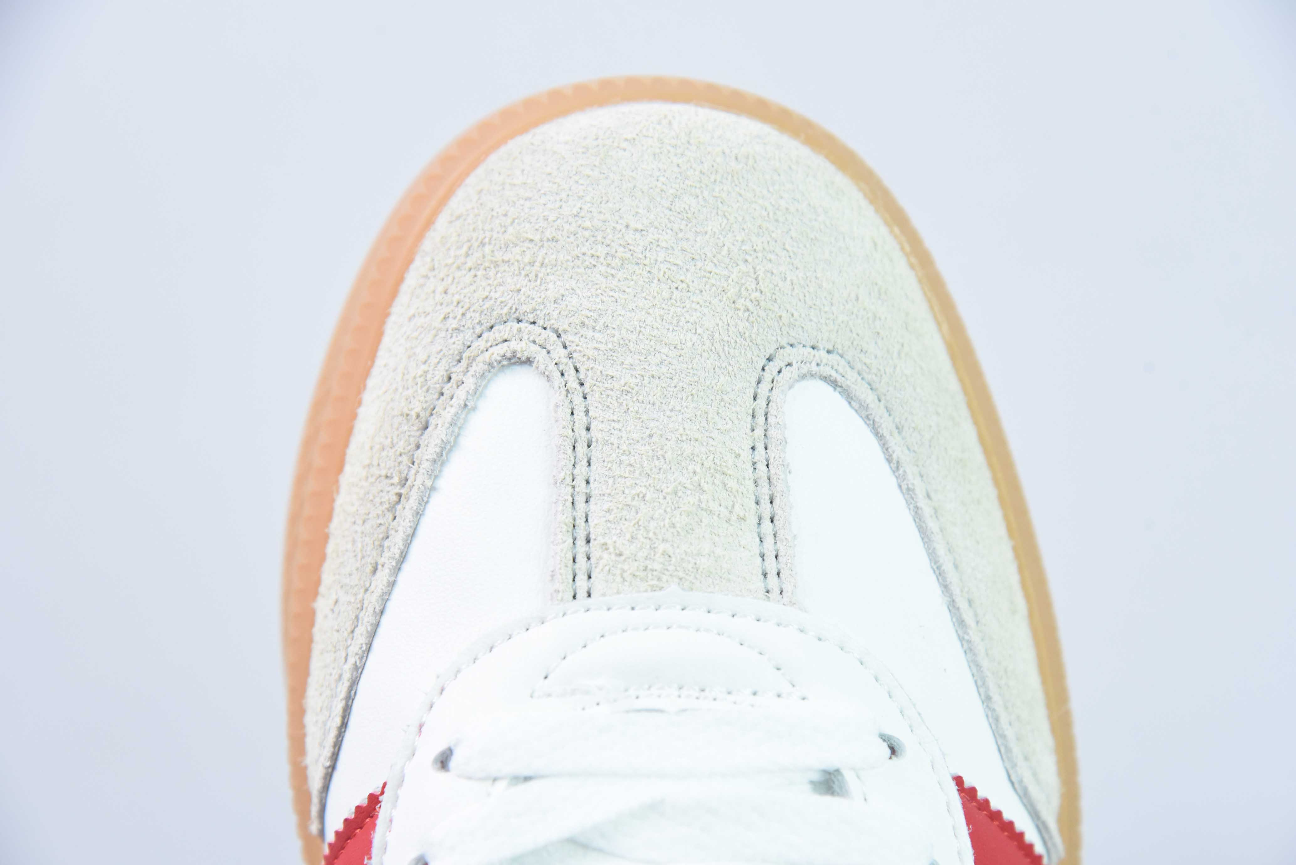 삼바 XLG 화이트 블랙   검 삼바 증가 머핀 캐주얼 스포츠 신발과 도덕적 훈련 스타일의 시리즈의 두꺼운 바닥 버전 항목 번호 : IE1374 크기 : 36-45