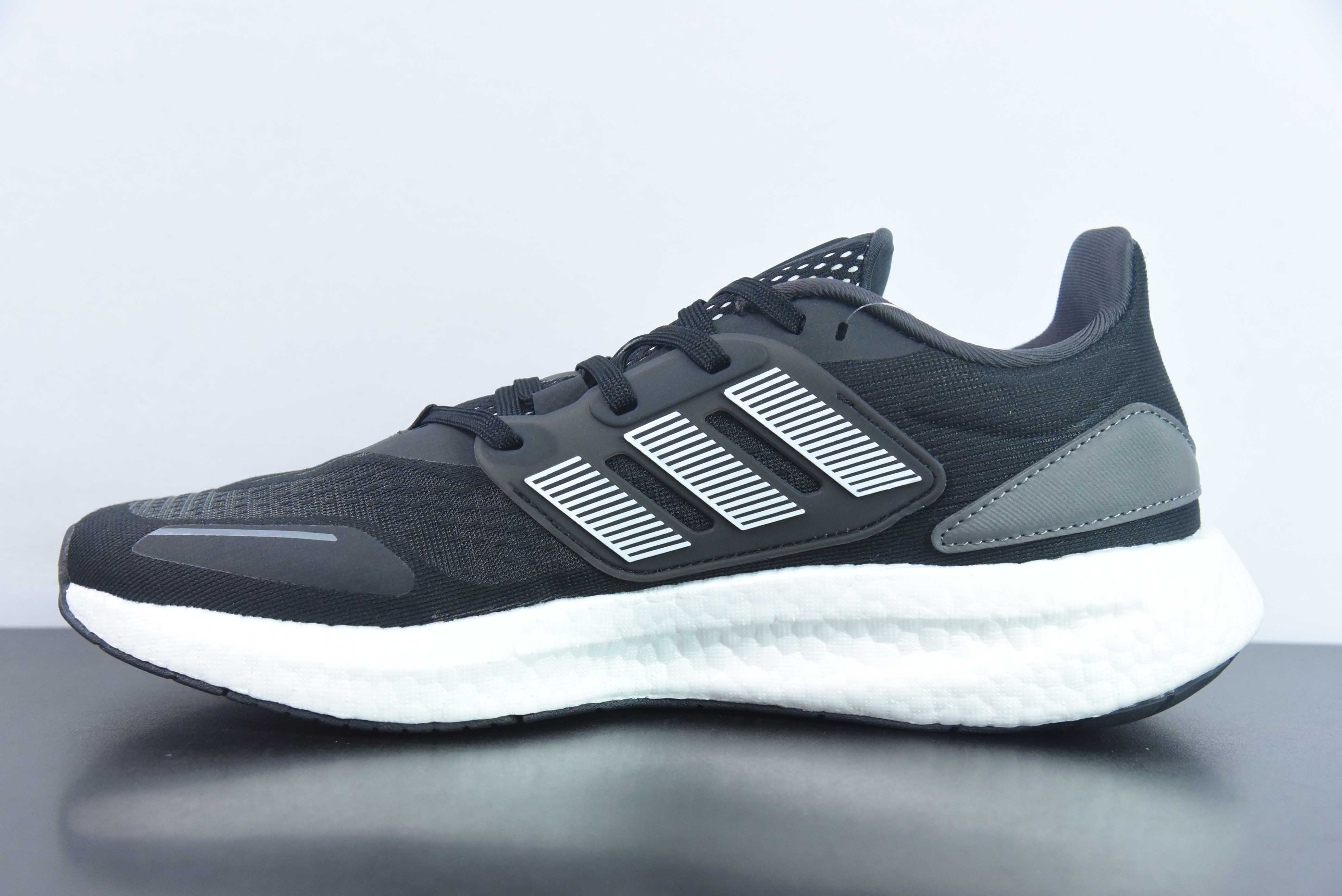 Adi AD 퓨어 부스트 22 HEAT.RDY 2022 퓨어 시리즈의 로우 탑 경량 통기성 캐주얼 스포츠 조깅화 통기성 메쉬 블랙 앤 화이트의 열 버전 항목 : HQ3980 크기 : 39-45