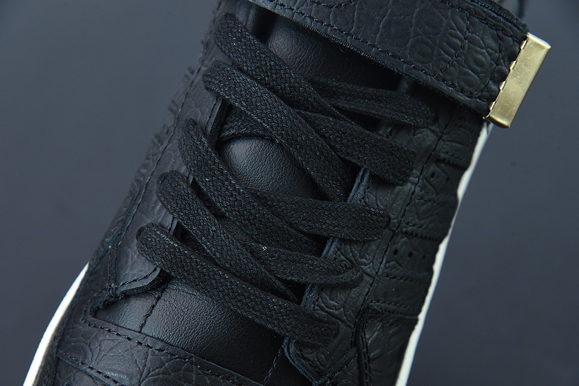 아디다스 아디다스 클로버 오리지널스 포럼 84 로우 로마 벨크로 로우 탑 레트로 레이스업 캐주얼 스니커즈 블랙 크로커다일 프린트 H 사이즈: 36-45