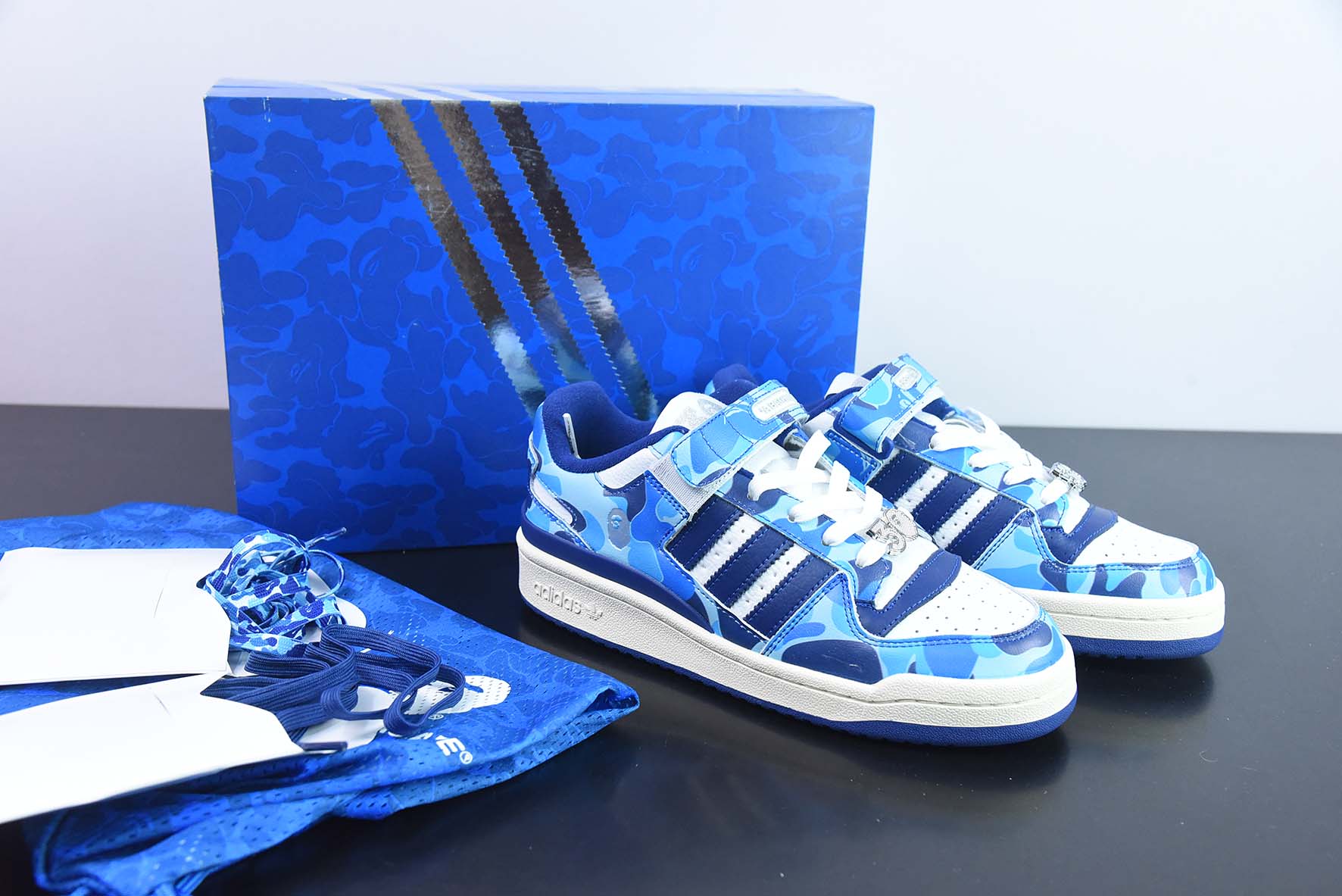 ENK81586347 바페 x AD 포럼 84 로우 OG 로우탑 트렌디 캐주얼 트레이너 아이템 번호: ID4772 사이즈: 36-45