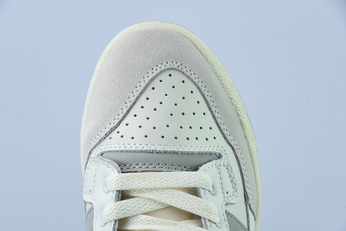 AD 오리지널스 센테니얼 85 로우 화이트 그레이 레트로 로우탑 캐주얼 보드숏 오리지널 박스 오리지널 라벨 아이템: GX2213 사이즈: 36-45