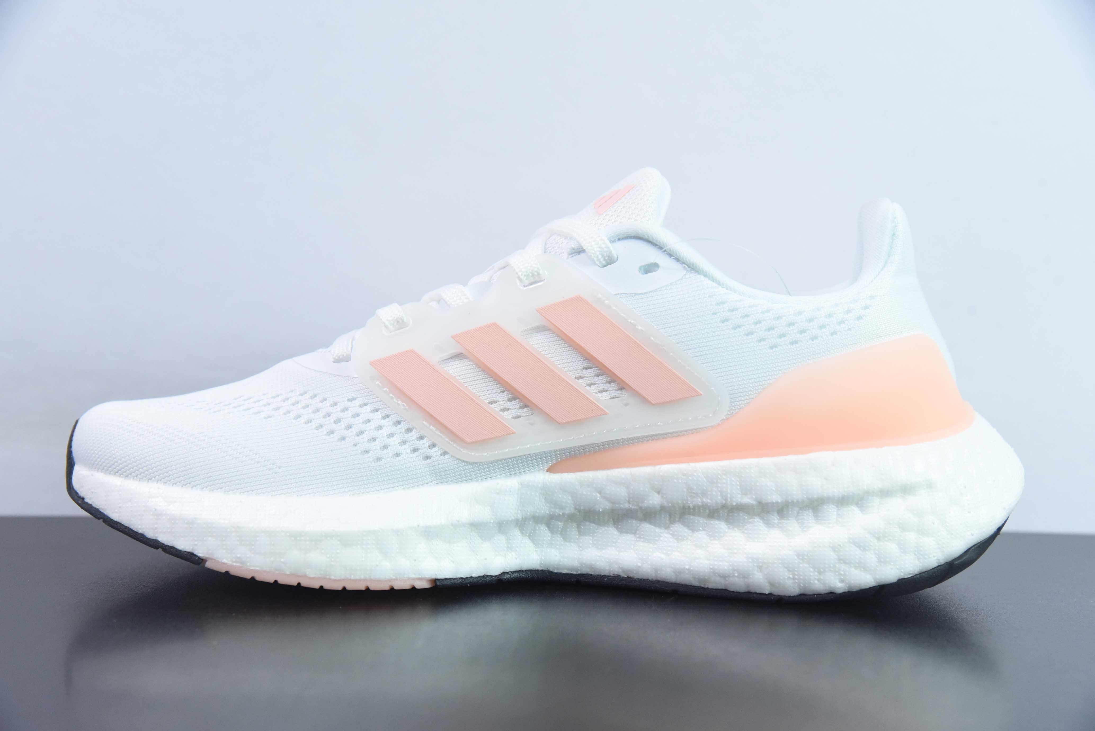 아디다스 퓨어부스트 22 아디 심플 경량 통기성 팝콘 캐주얼 러닝화 아이템 번호: IF2392 사이즈: 36-40