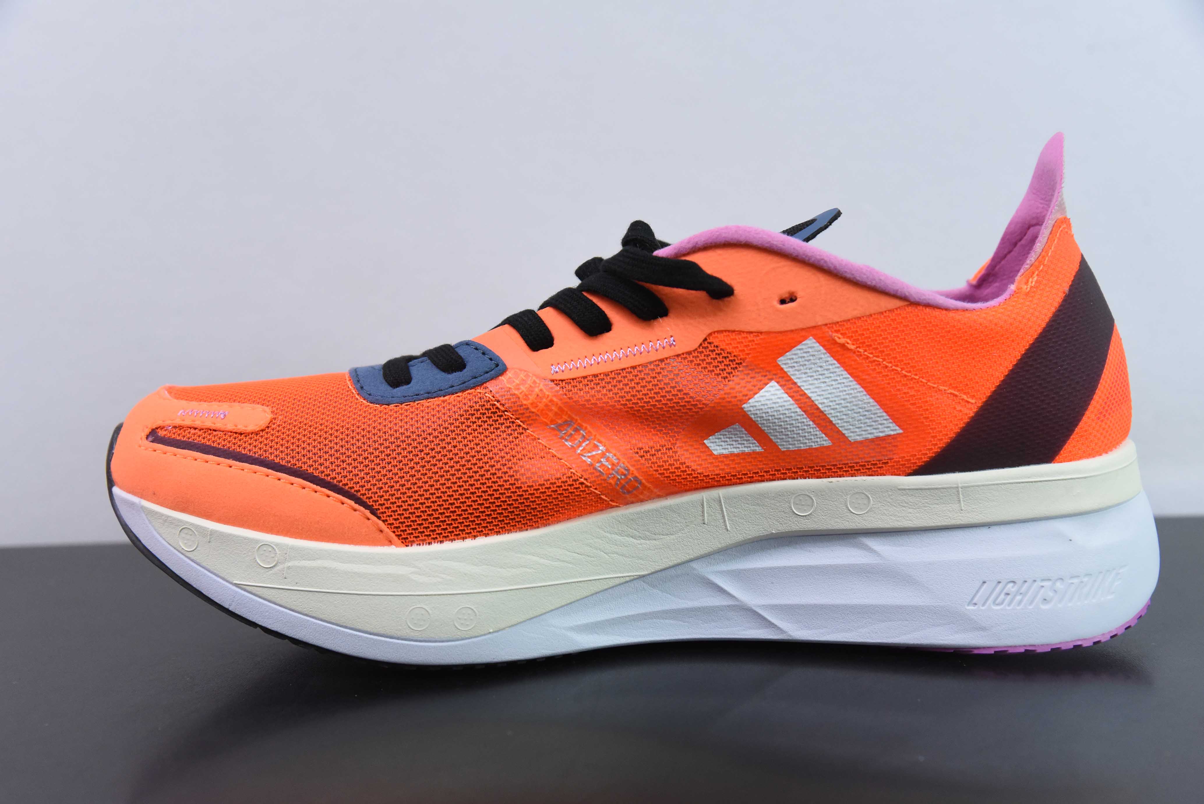 AD 아디제로 보스턴 11 여름 통기성 메시 레이싱 러닝화 제품 번호 GY6652 사이즈: 36-45