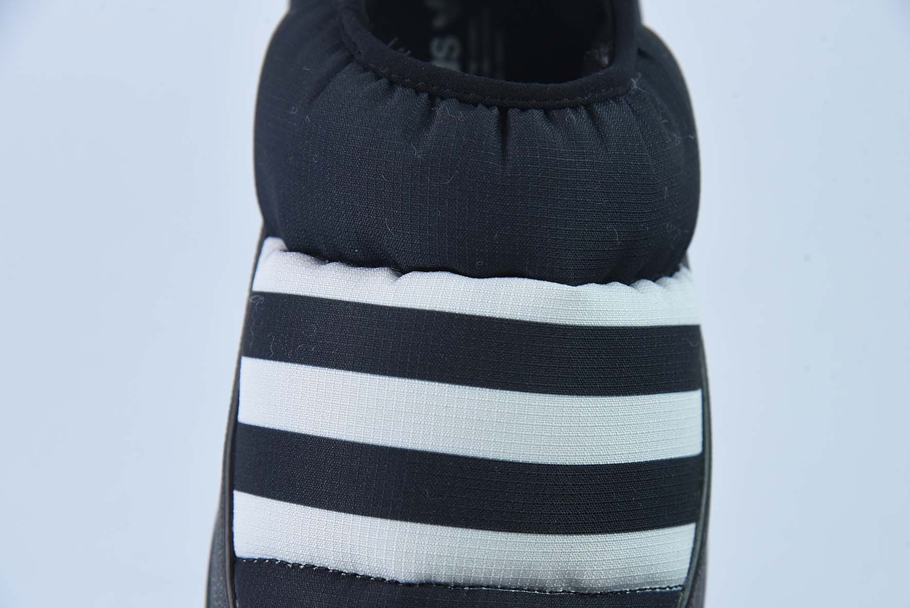 AD 오리지널스 퍼피레트 양말 라이너 빵 신발 Adi 2022 가을과 겨울 새로운 따뜻한 원스텝 플레이트 슈즈 아이템: GY4559 사이즈: 36-45