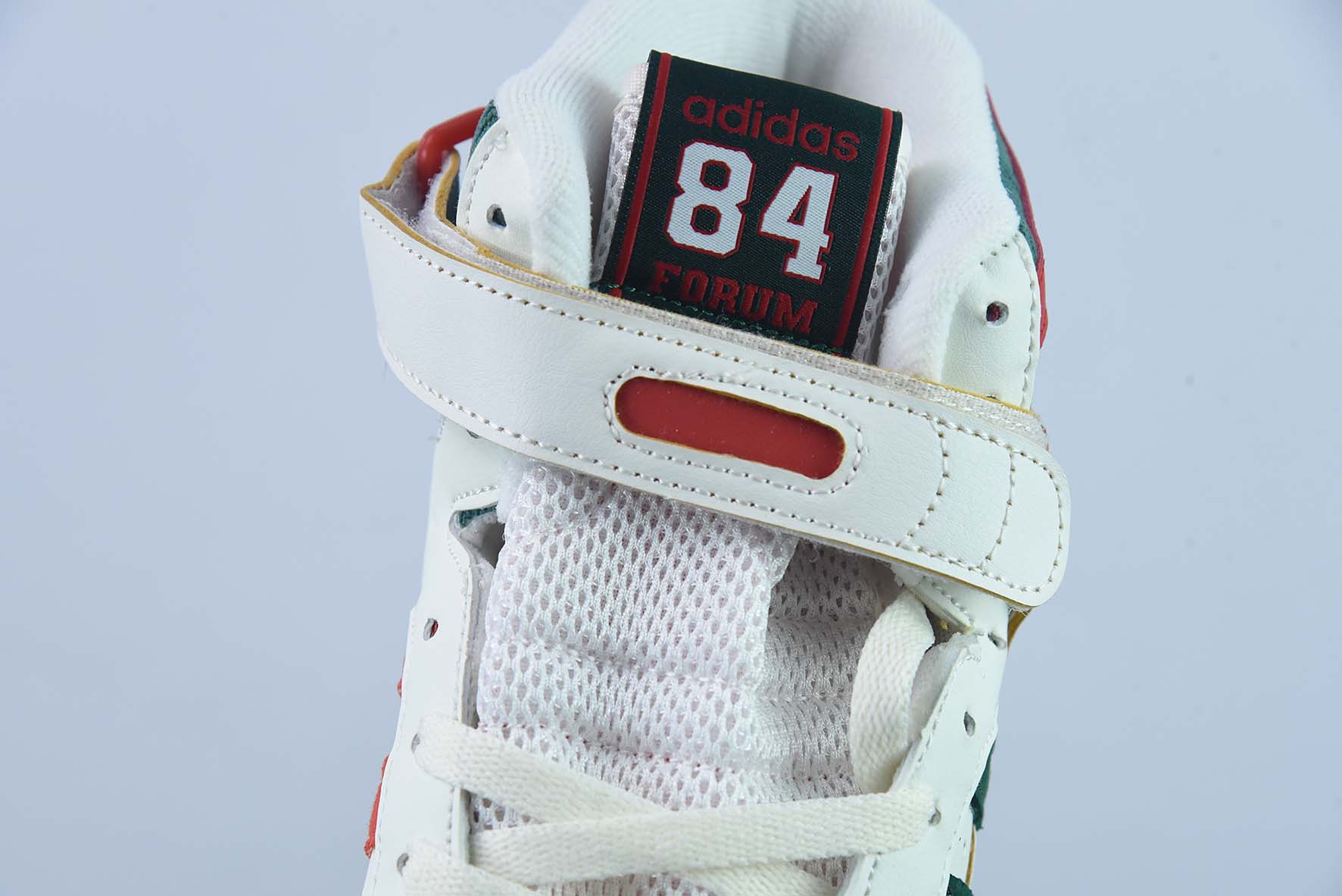 클로버 오리지널스 포럼 84 하이 로마 시리즈 벨크로 하이탑 레트로 레이스 업 다용도 캐주얼 트레이너 가죽 화이트 그린 레드 스태그 GX9055