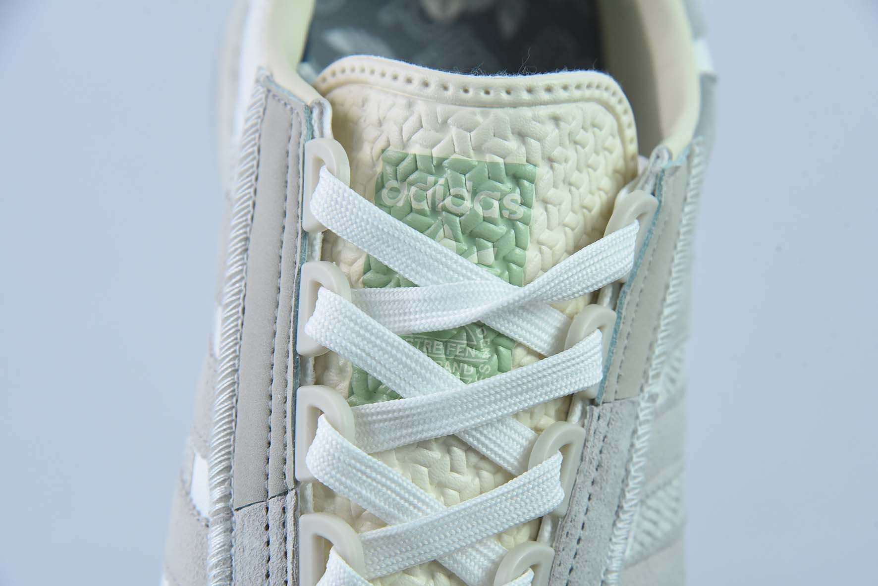 아디다스 레이싱 E5 부스트 프로토타입 스피드 경량 레트로 컬렉션 통기성 스포츠 조거 사이즈: 36-45