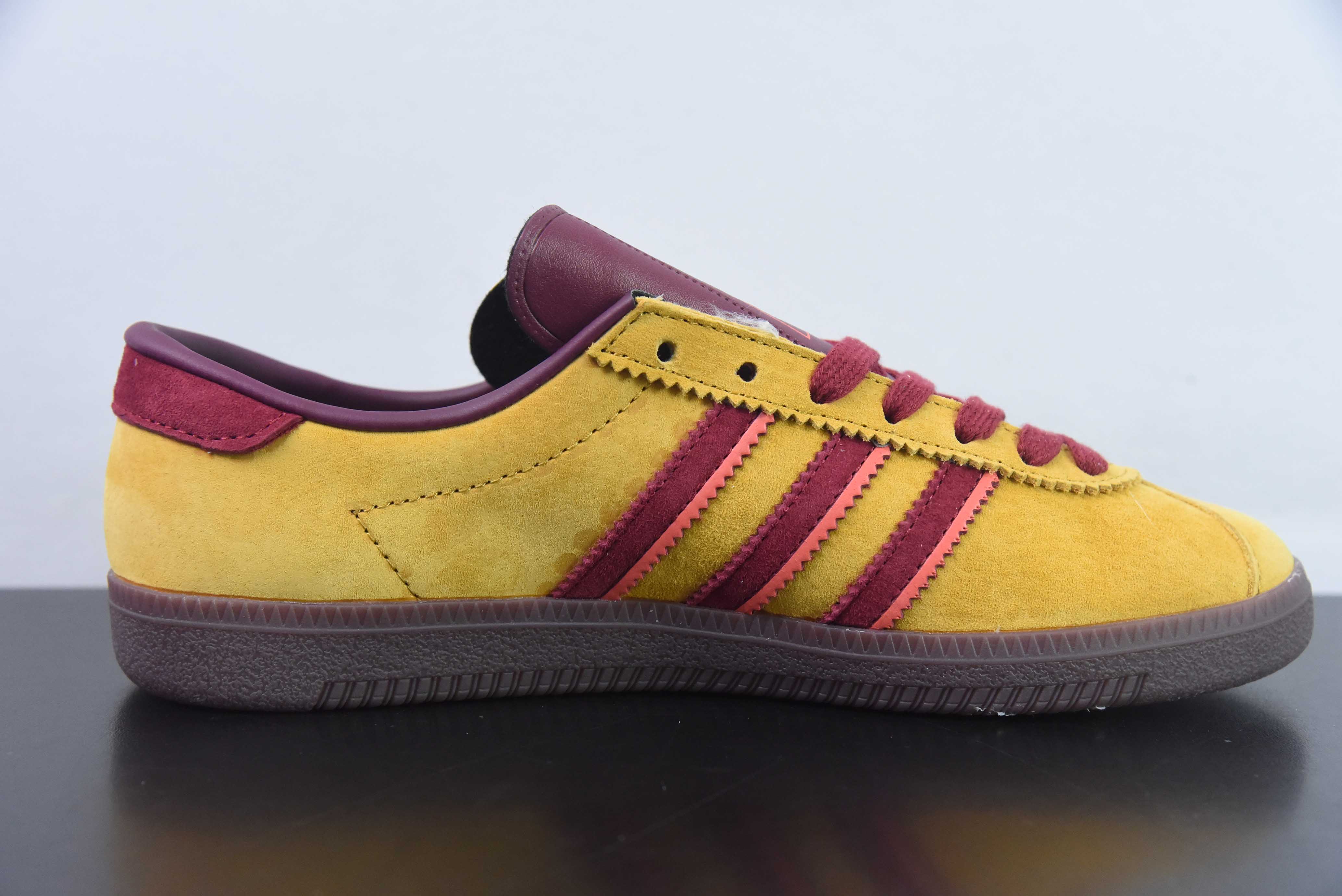 말모 시리즈 아디 AD 오리지널스 말모 말모 시리즈 로우 탑 샴록 빈티지 헌드레드 독일 트레이닝 스타일 캐주얼 스포츠 보드 슈즈 아이템 번호: ID2785 사이즈 36-45