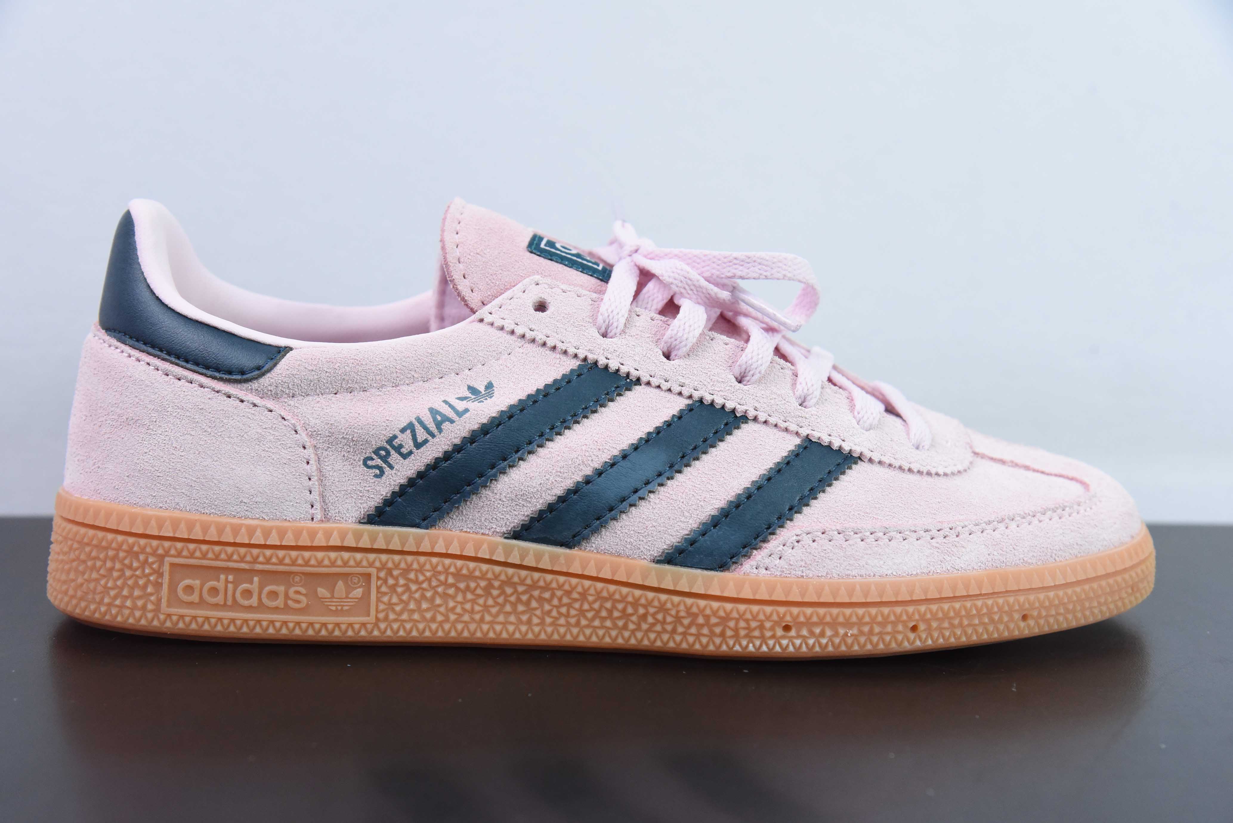 아디다스 아디다스 오리지널스 핸드볼 SPZL 핸드볼 선수 시리즈 매칭 캐주얼 스니커즈 아이템 번호: IF6561 사이즈: 36-46