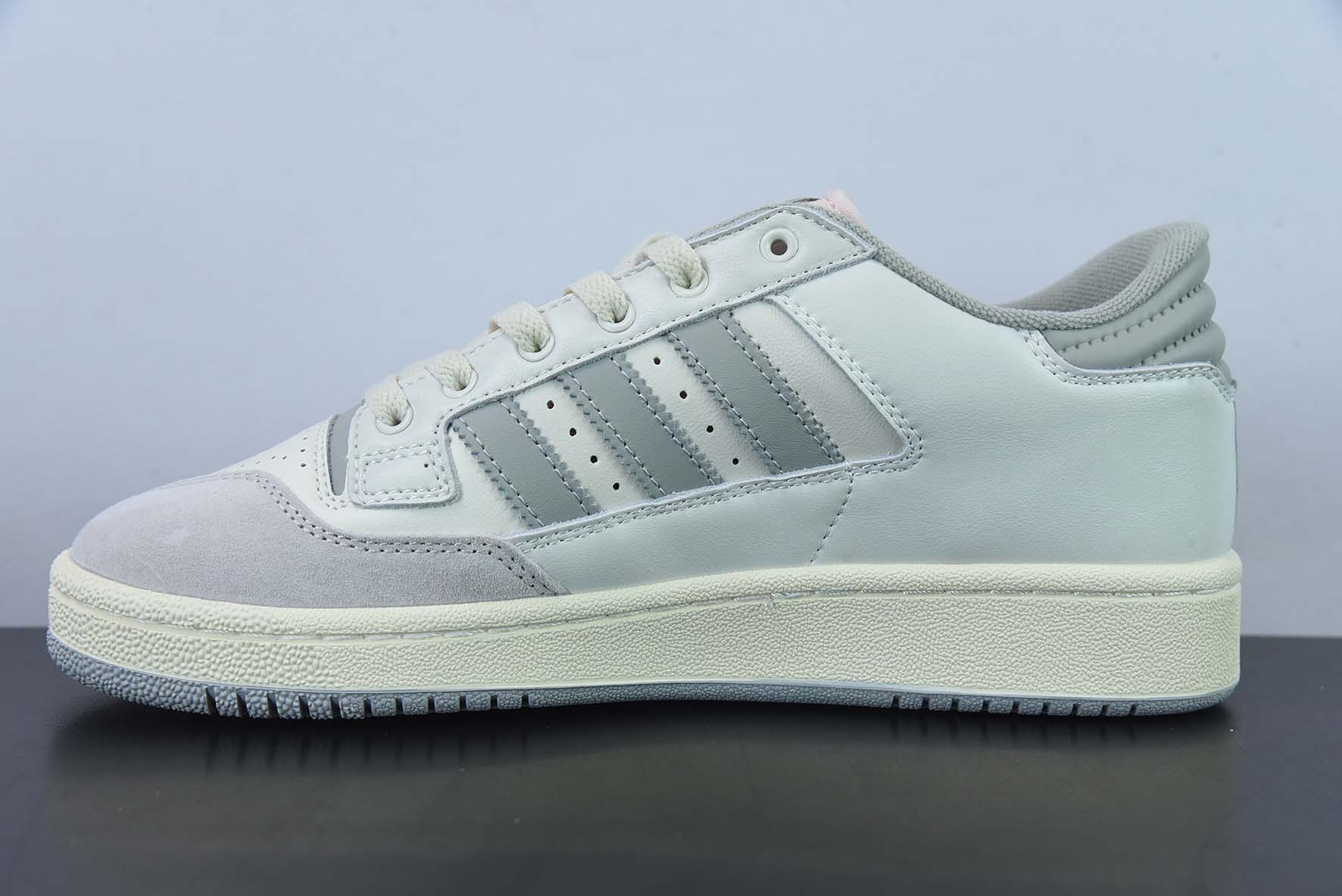 아디다스 오리지널스 센테니얼 85 로우 센테니얼 로우탑 레더 베이지 라이트 그레이 GX2213 사이즈: 36-45