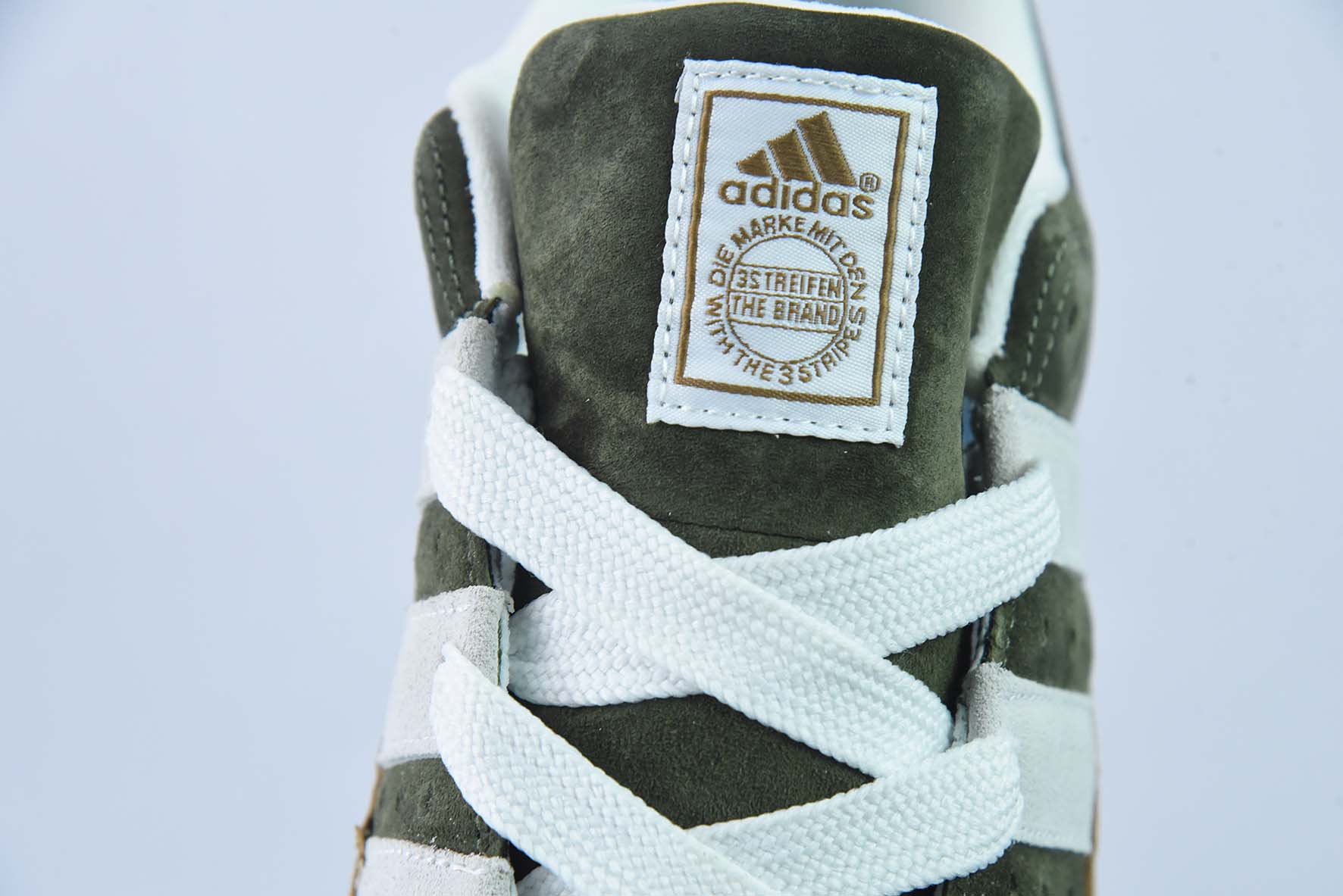 AD 아디매틱 로우 마티치 시리즈 로우 탑 레트로 샤크 브레드 캐주얼 운동 캐주얼 스케이트보드 보드 슈즈 아이템 번호: H 사이즈 36-45