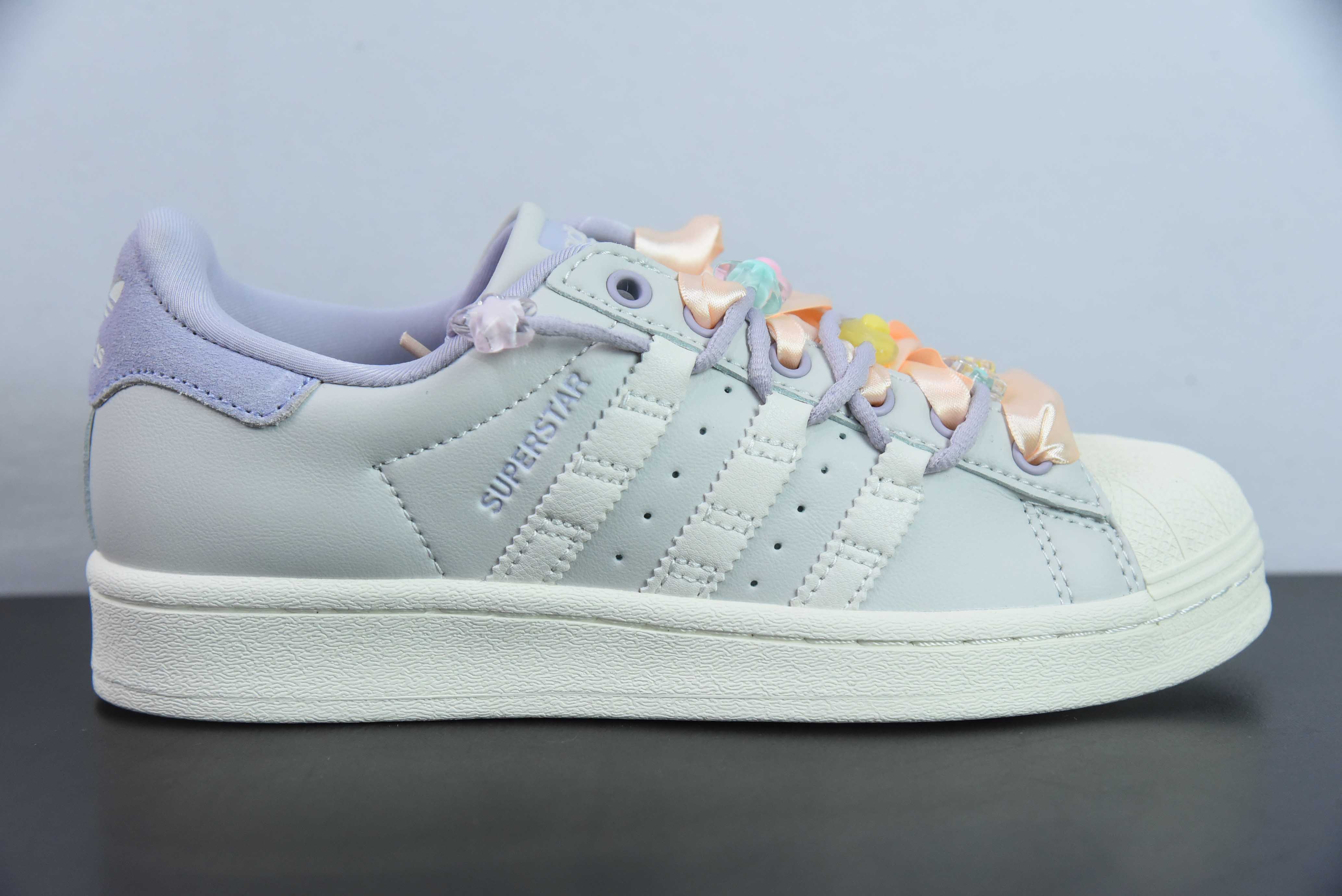 AD 오리지널스 슈퍼스타 클래식 빈티지 쉘 토 보드숏 아이템 번호: IF1804 사이즈: 36-45