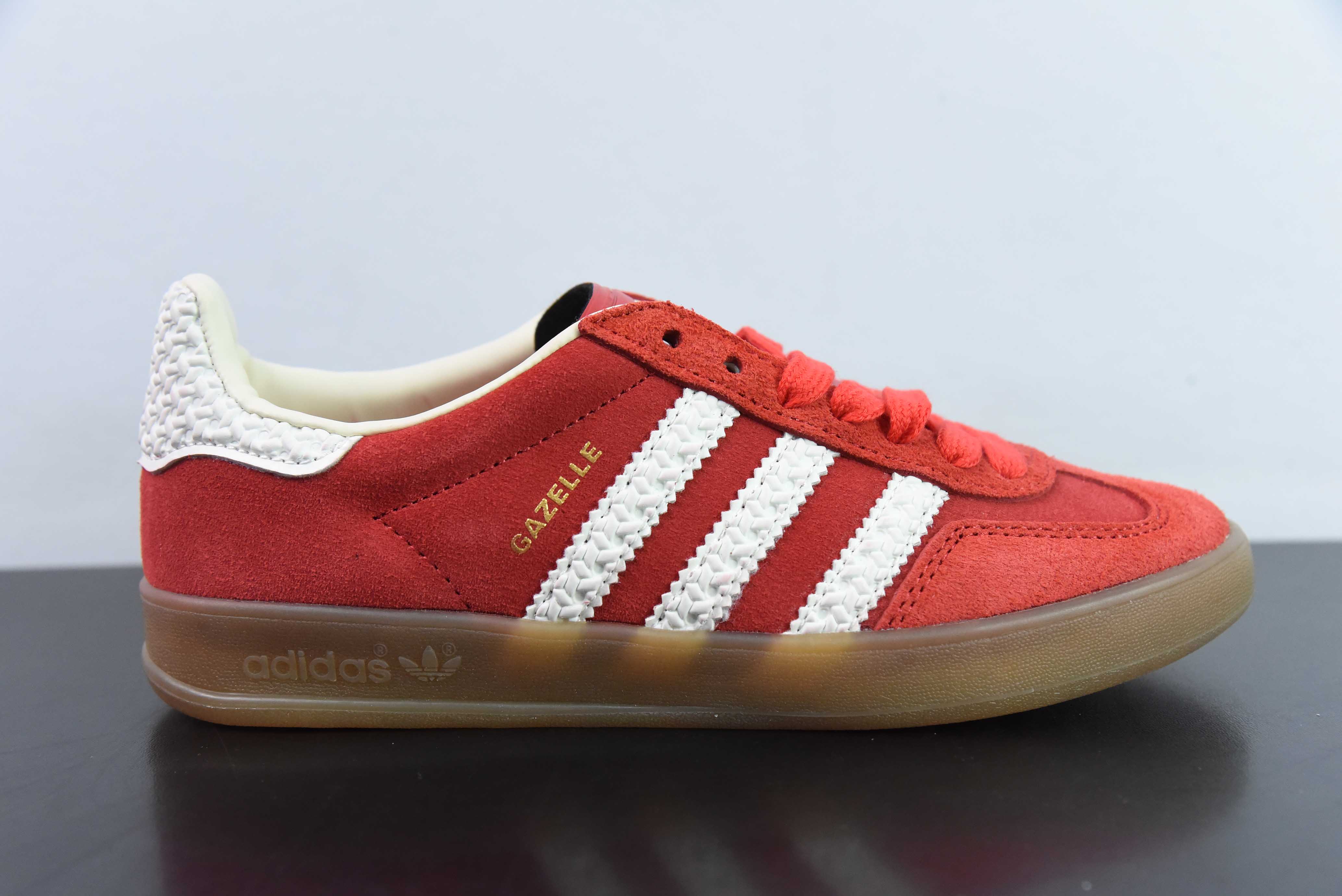 AD 오리지널스 가젤 인도어 샴록 레트로 캐주얼 미끄럼 방지 내마모성 로우탑 보드 슈즈 아이템: IF1808 사이즈: 35-45