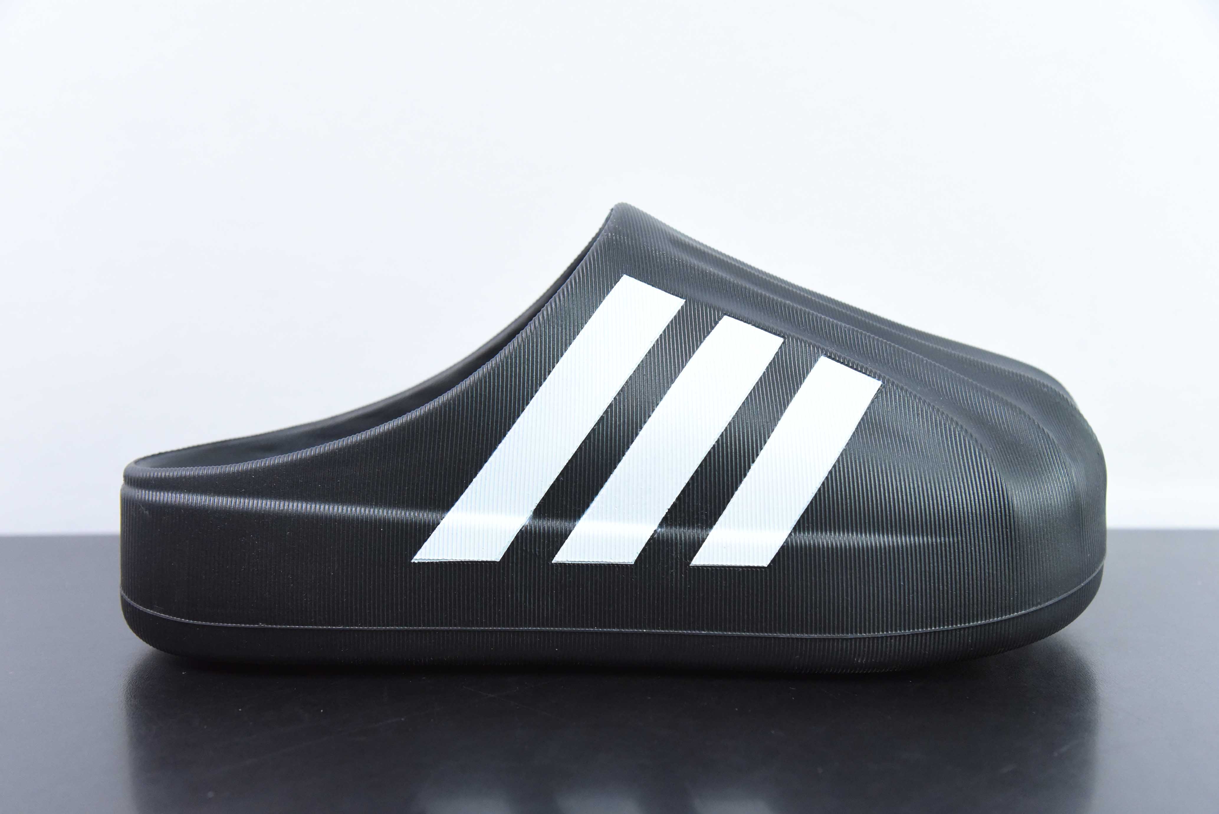 AD adiFOM 슈퍼스타 쉘 헤드 버전의 발판 하프 슬리퍼 오리 야자수 신발 흑백 항목 : IG8277 크기 : 36-46