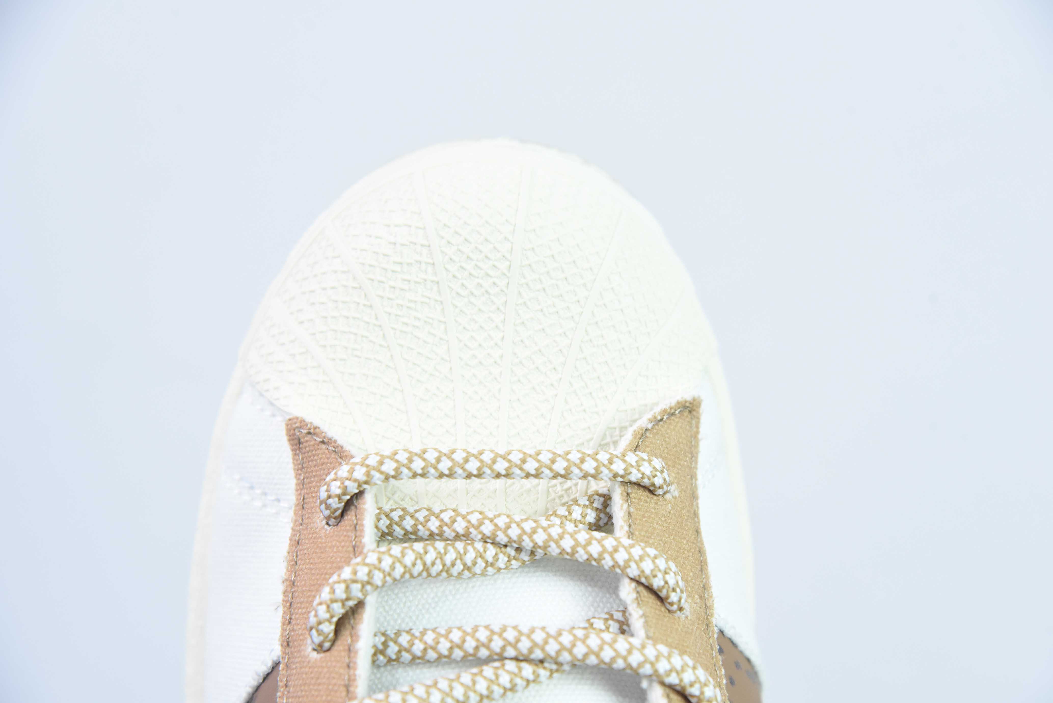 아디다스 애드 슈퍼스타 아이템 번호: IG5976 쉘헤드 캐주얼 스니커즈 사이즈: 36-46