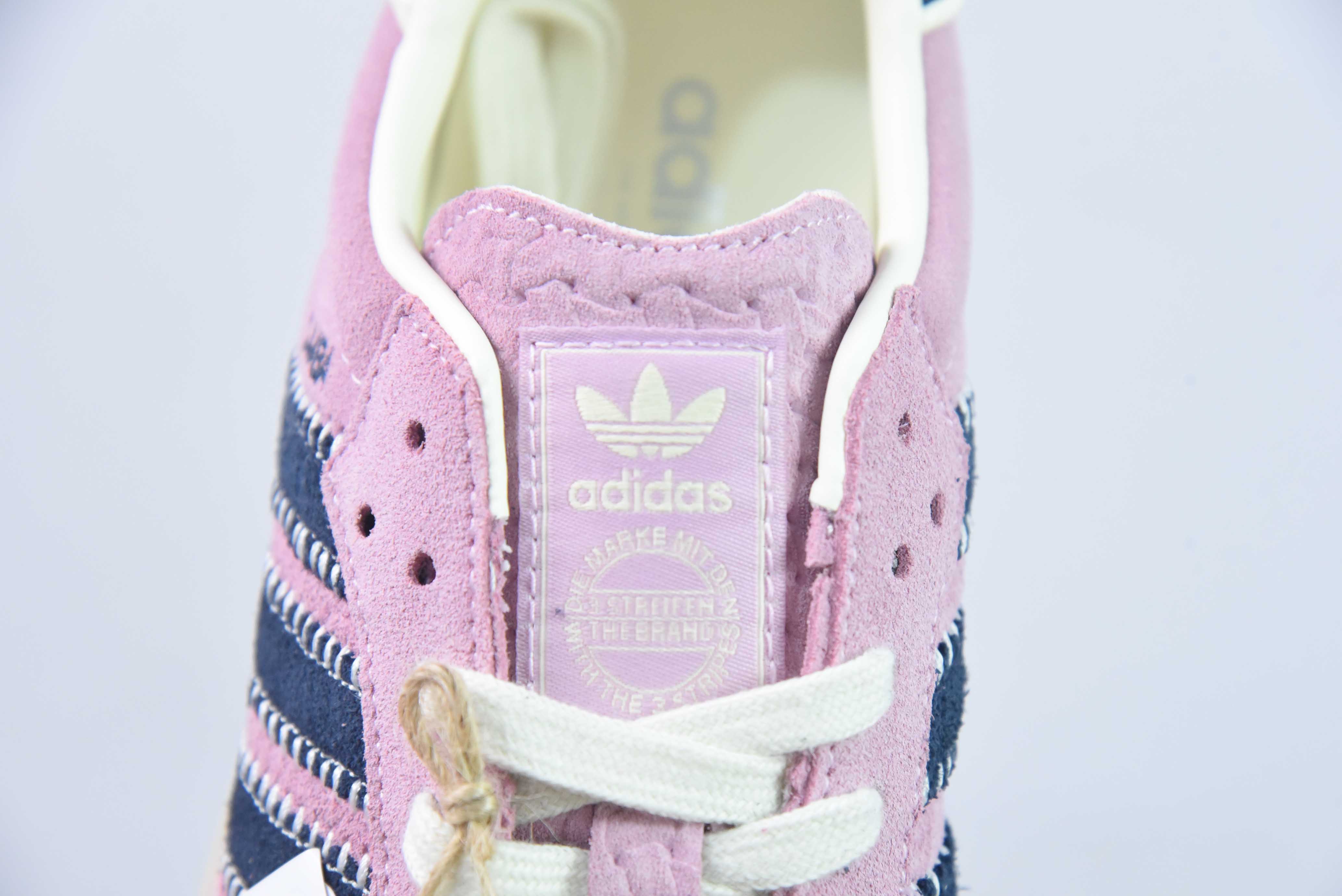 오리지널스 삼바 OG 삼바 시리즈 신사 독일 훈련 축구 스타일의 로우 탑 캐주얼 운동화 스웨이드 파우더 블루 IG4198 사이즈: 36-45