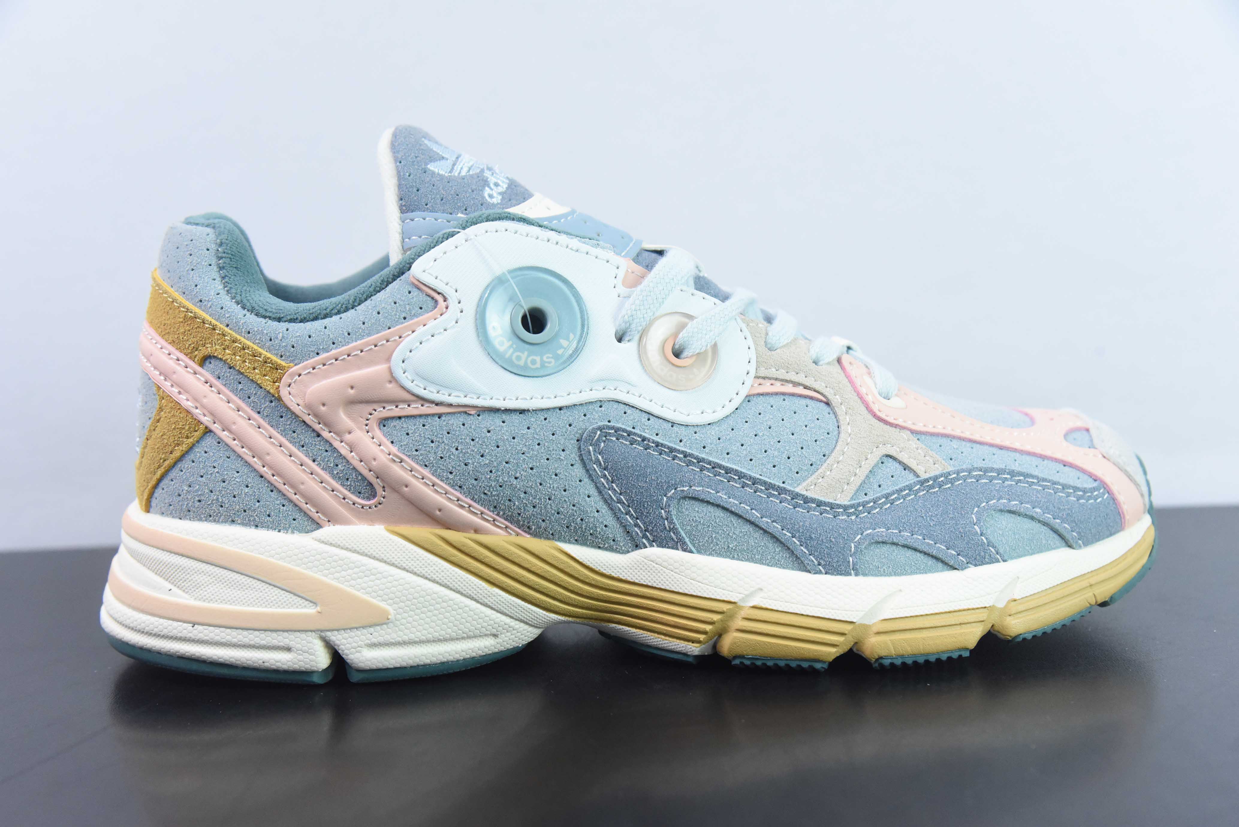 아디다스 아디다스 오리지널스 아스티르 스페이스 실버 그레이 아스티르 시리즈 팝 스타일 레트로 통기성 쿠셔닝 레저 스포츠 조깅화 아이템 번호: GZ4339 사이즈: 36-45