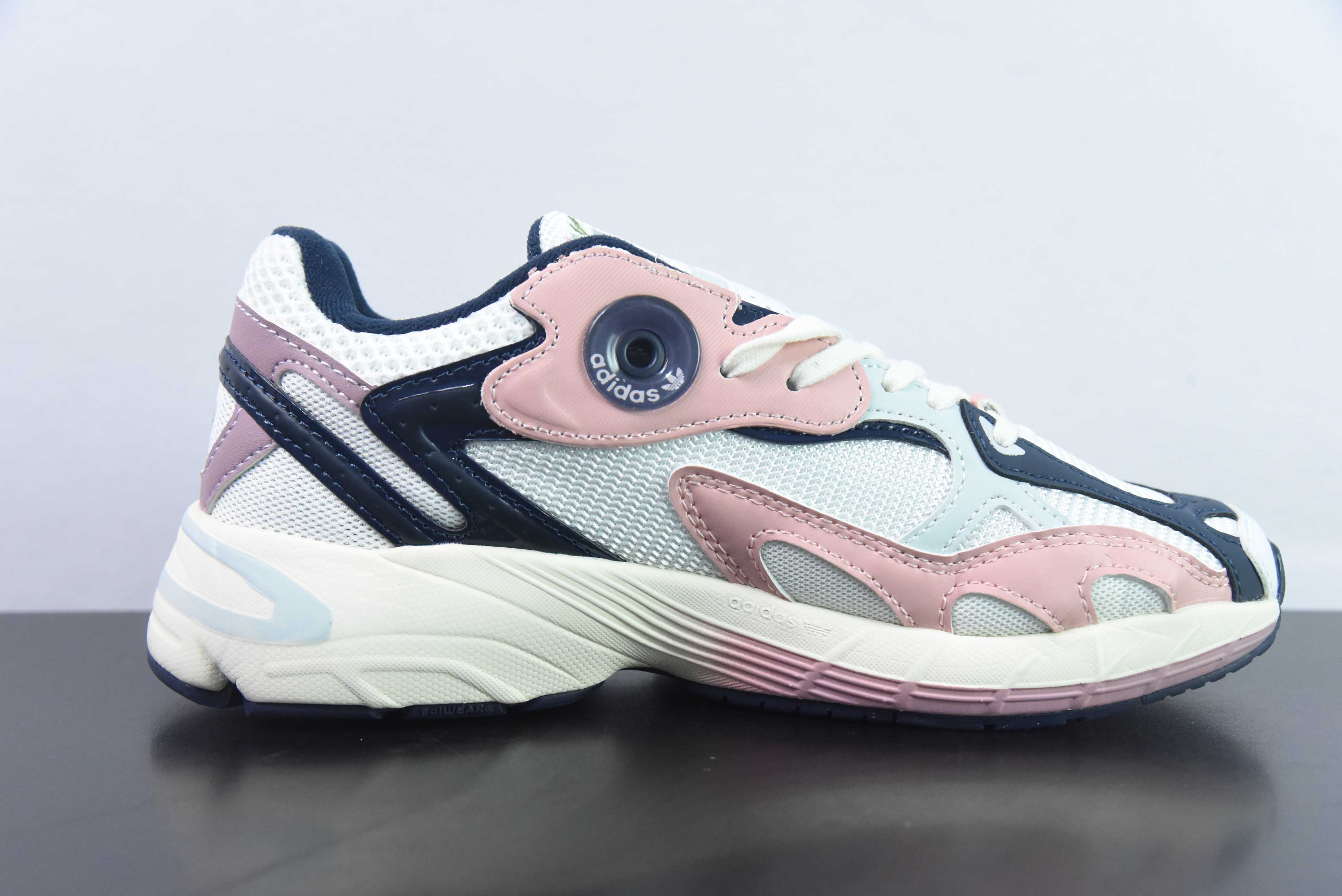 아디다스 아디다스 오리지널스 아스티르 스페이스 실버 그레이 아스티르 시리즈 팝 스타일 레트로 통기성 쿠셔닝 캐주얼 스포츠 조깅화 아이템 번호:GX4751 사이즈: 36-45