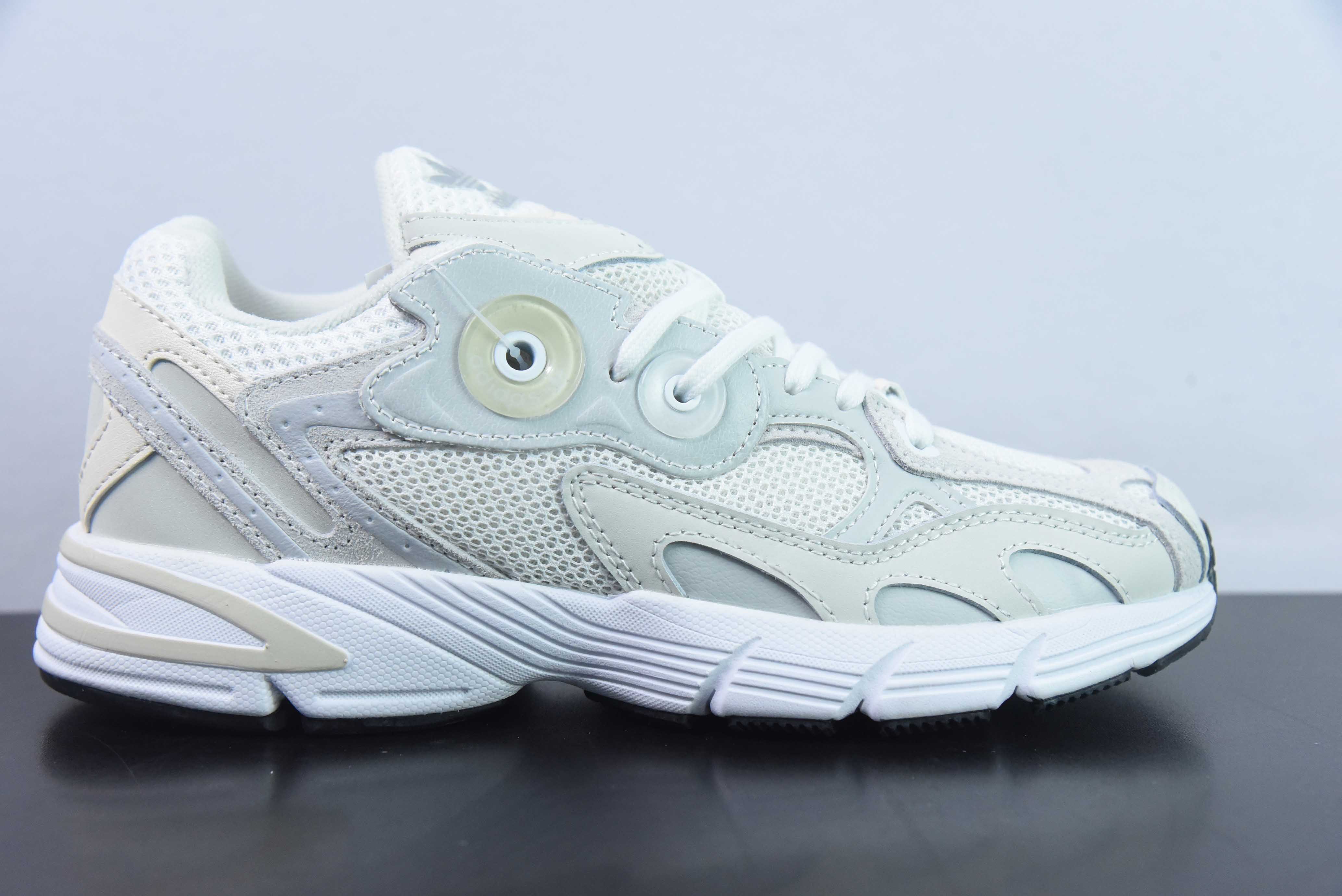 아디다스 아디다스 오리지널스 아스티르 스페이스 실버 그레이 아스티르 시리즈 팝스 스타일 레트로 통기성 쿠셔닝 캐주얼 스포츠 조깅화 아이템 번호: H 사이즈: 36-45