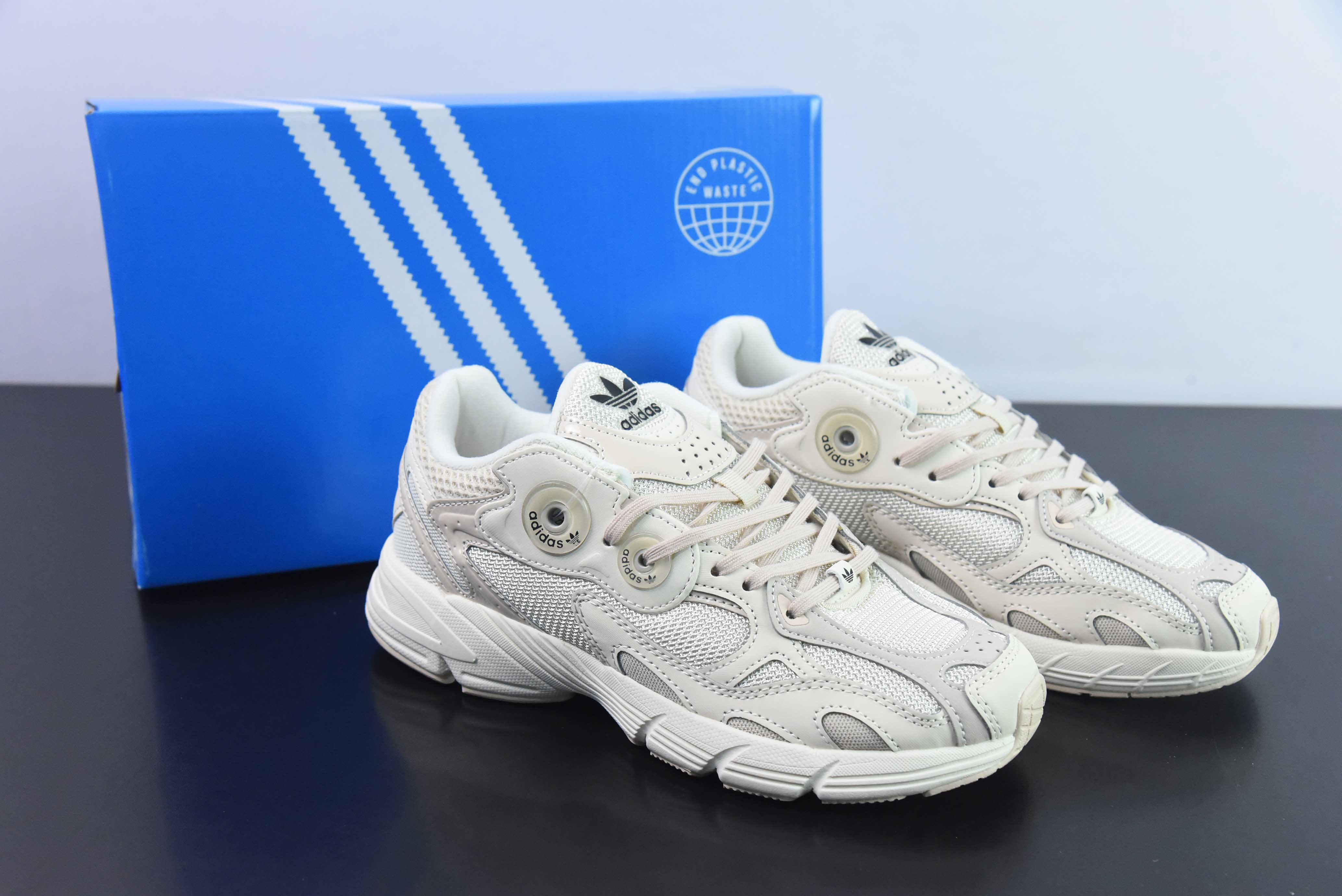 아디다스 아디다스 오리지널스 아스티르 스페이스 실버 그레이 아스티르 시리즈 팝스 스타일 레트로 통기성 쿠셔닝 캐주얼 스포츠 조깅화 아이템 번호: GW9679 사이즈: 36-45