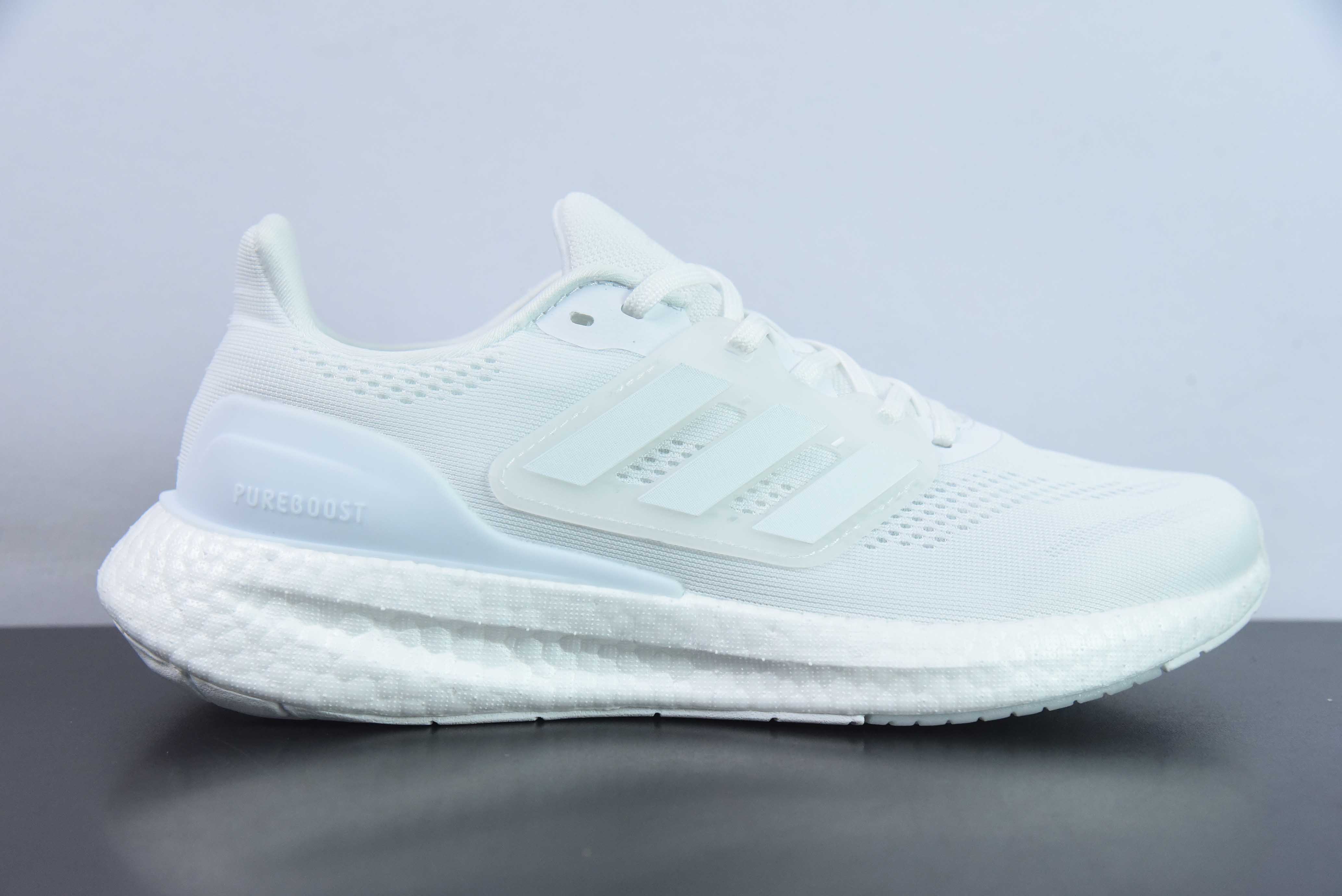 Ad 퓨어부스트 22 아디 심플 경량 통기성 팝콘 캐주얼 러닝화 제품 번호: IF8064 사이즈: 36-45