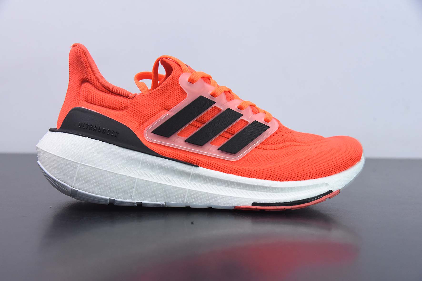 Ad 울트라 부스트 라이트 23 아디다스 새로운 UB9.0 가벼운 탄성 두꺼운 밑창 팝콘 러닝화 품목 번호: HQ6341 사이즈: 36-46