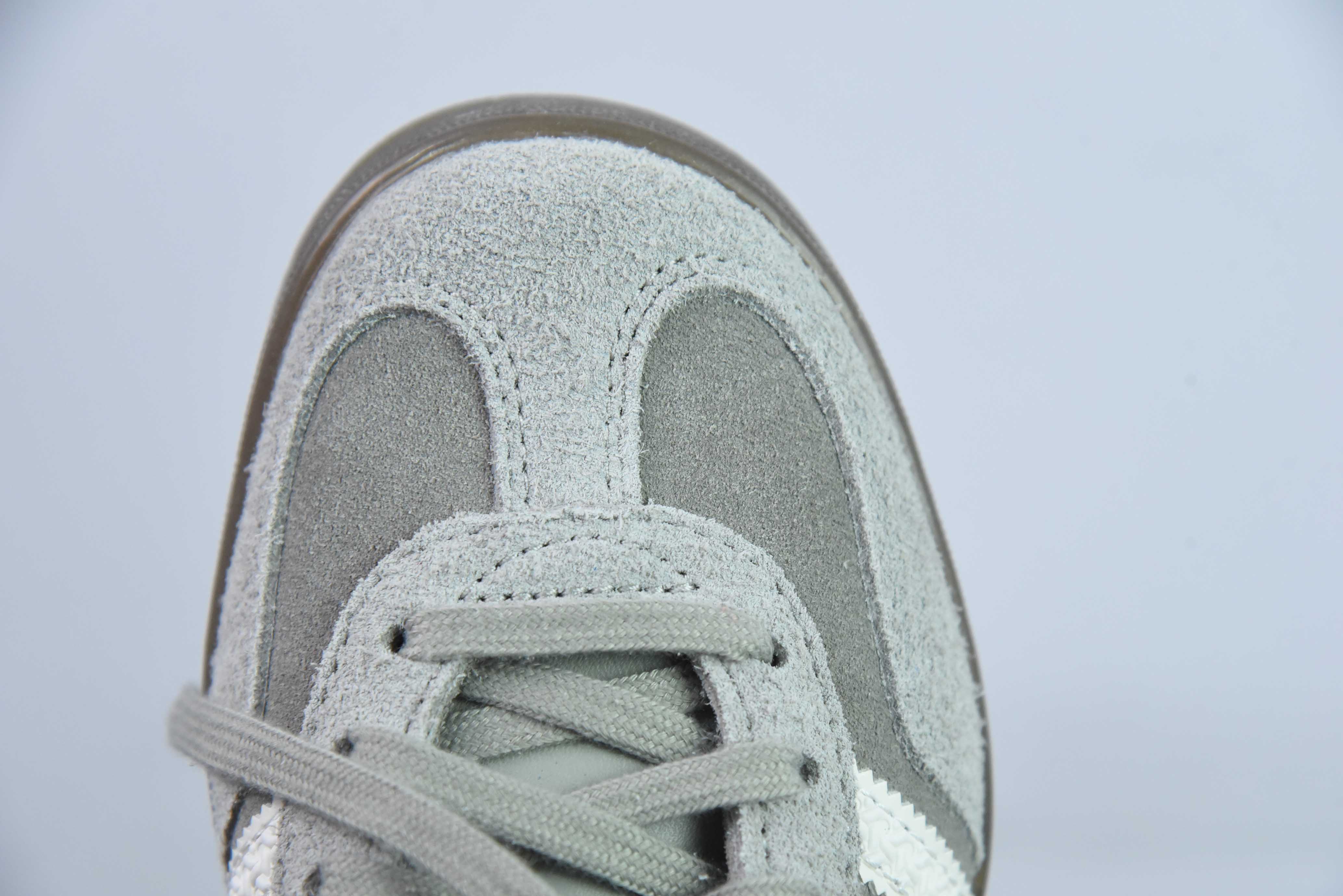 AD 오리지널 가젤 실내 트레이너 로우탑 레트로 빈티지 힙스터 캐주얼 운동화 아이템 번호: IF1807 사이즈: 35.5-44