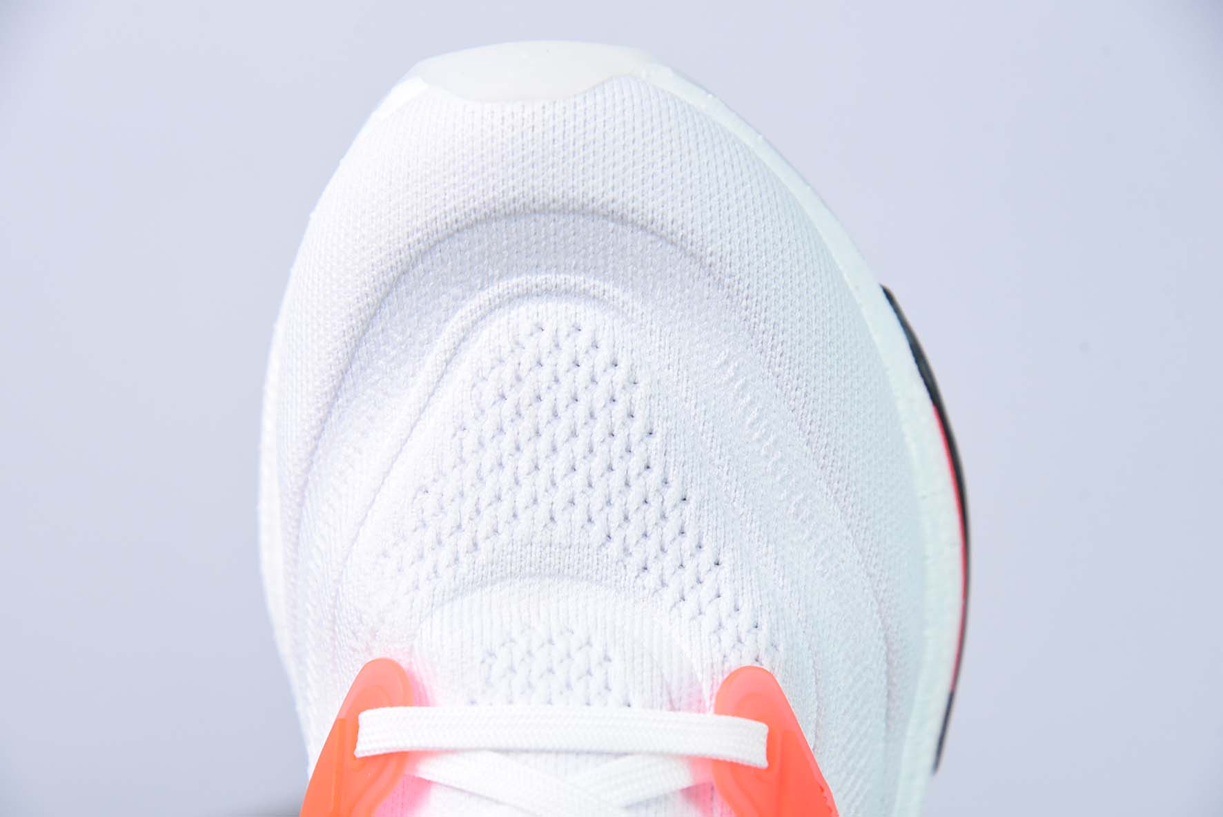 Ad 울트라 부스트 라이트 23 아디다스 뉴 UB9.0 라이트 탄성 두꺼운 밑창 팝콘 러닝화 아이템 번호: H06357 사이즈: 36-46