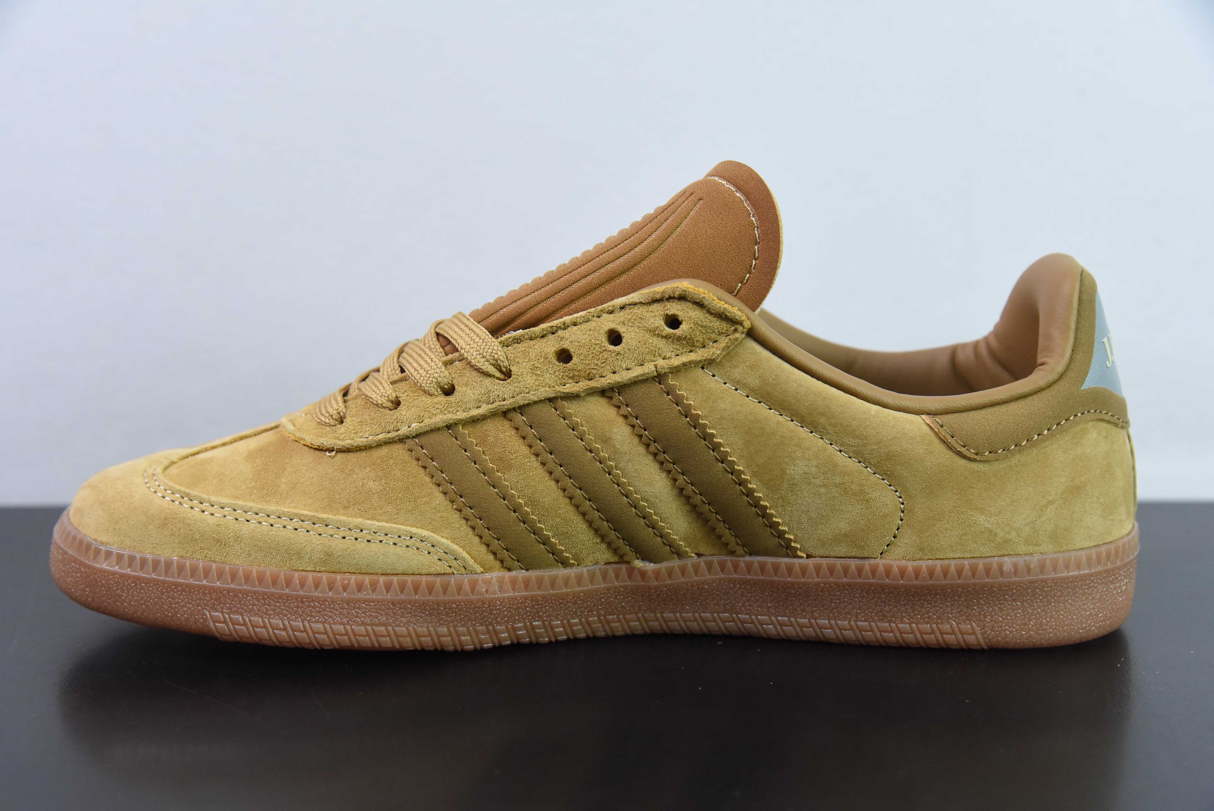 아디다스 오리지널 삼바오 클래식 레트로 싱글 아이템 번호: ID8709 사이즈: 36-45