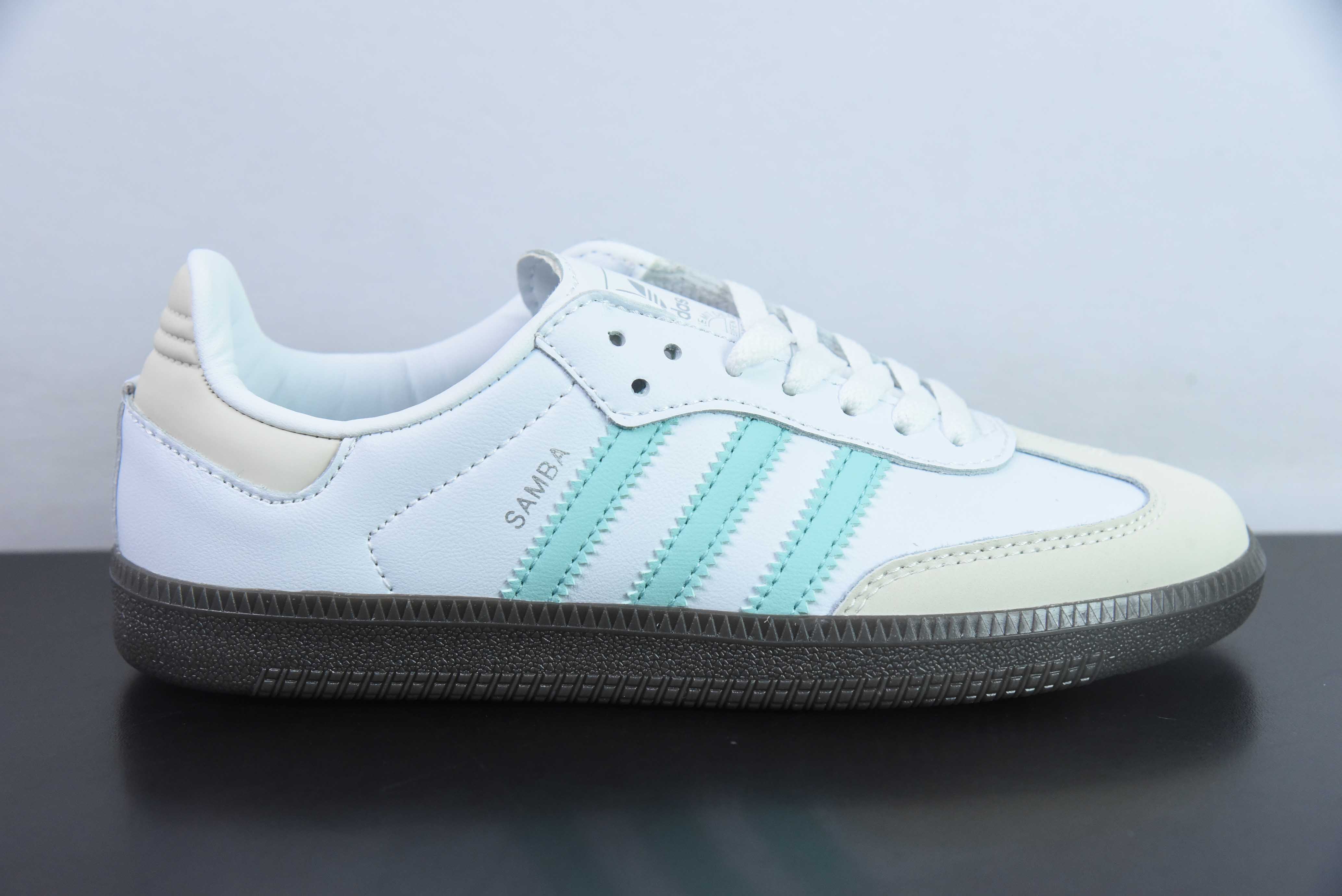 아디 클로버 아디다스 오리지널스 삼바 OG 편안하고 가벼운 미끄럼 방지 내마모성 로우탑 크리켓화 여성용 화이트 그린 36-45 사이즈