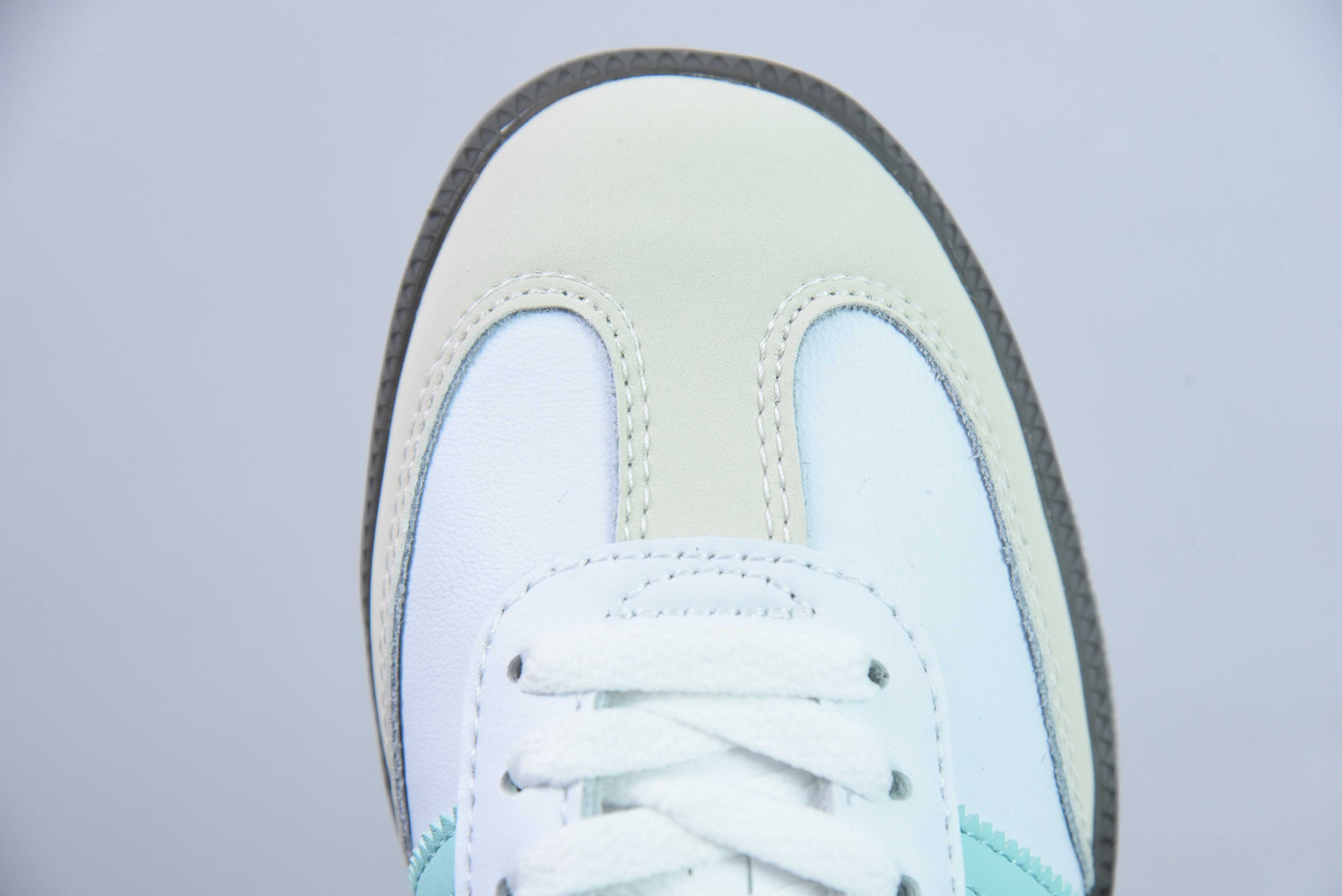 아디 클로버 아디다스 오리지널스 삼바 OG 편안하고 가벼운 미끄럼 방지 내마모성 로우탑 크리켓화 여성용 화이트 그린 36-45 사이즈